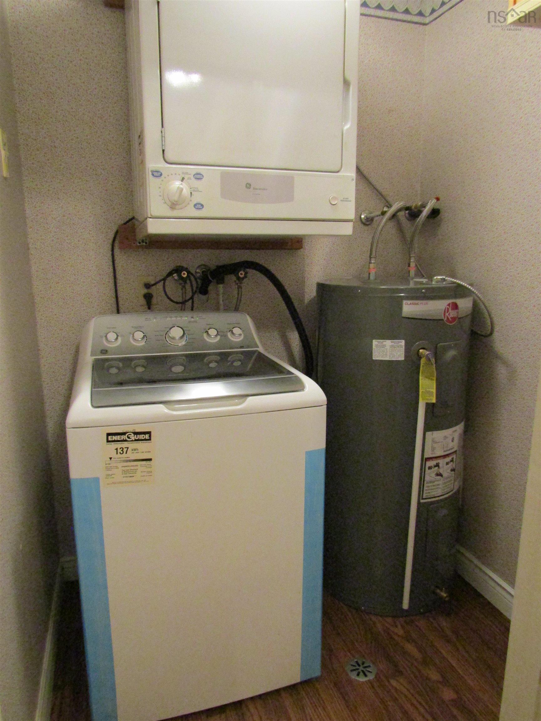 13 5 Rose Way photo #28