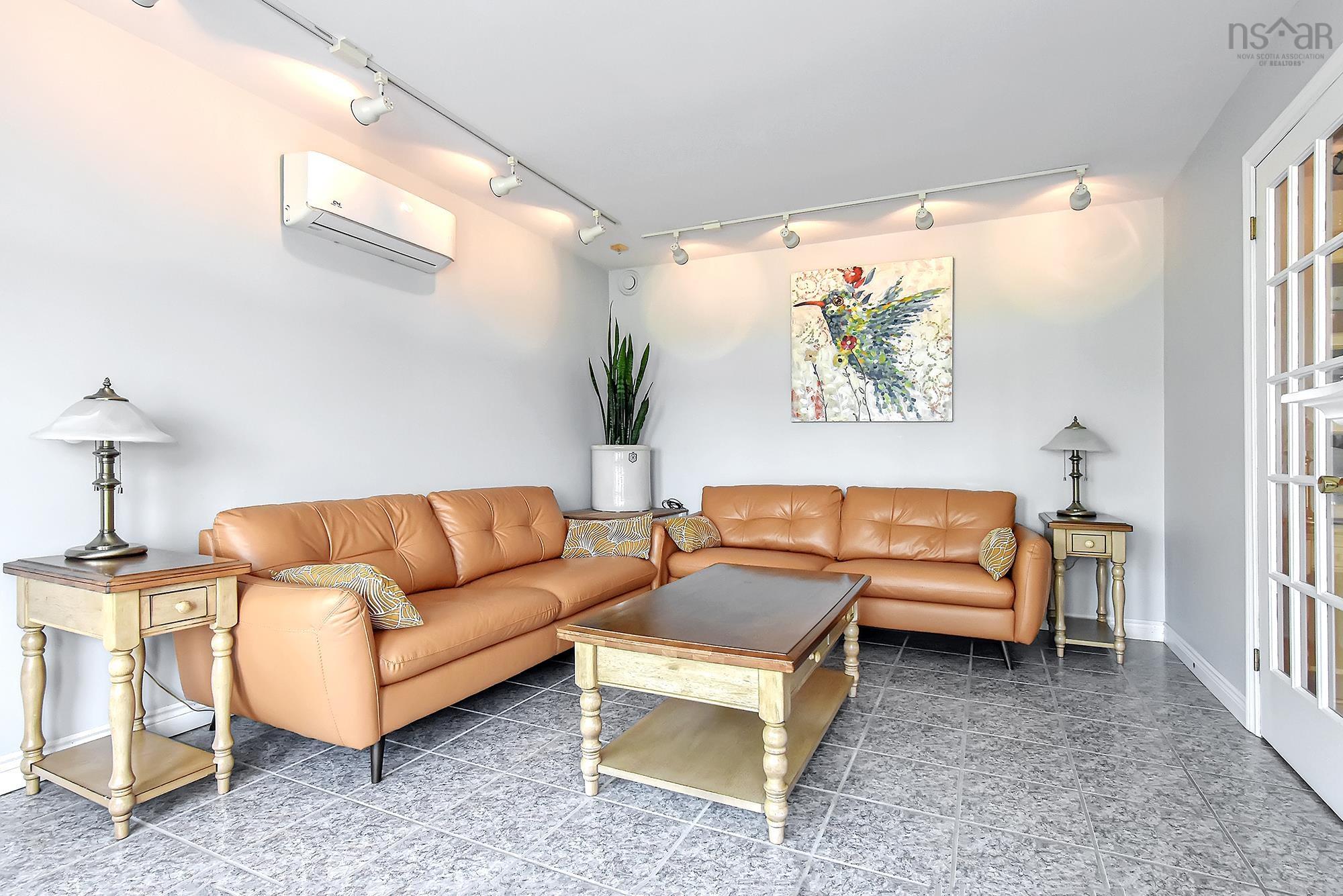 1774 Waverley Road photo #6