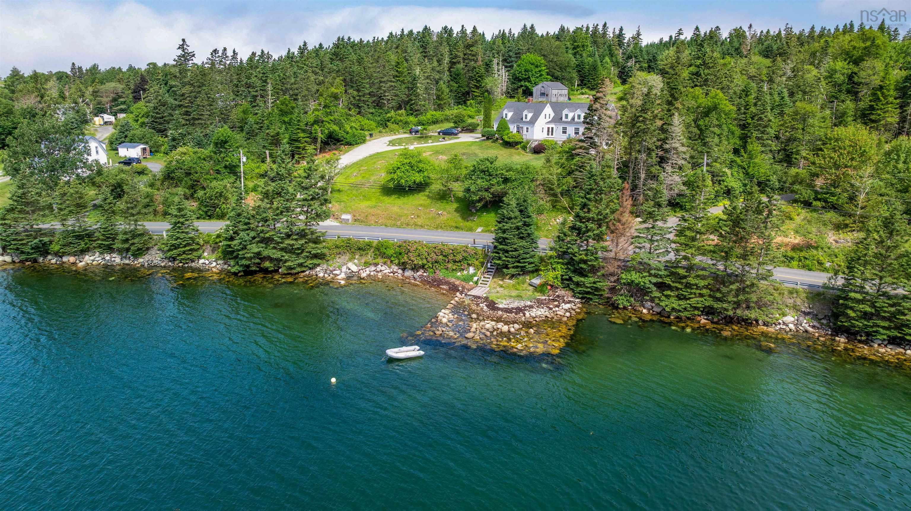 211 Indian Point Road photo #3