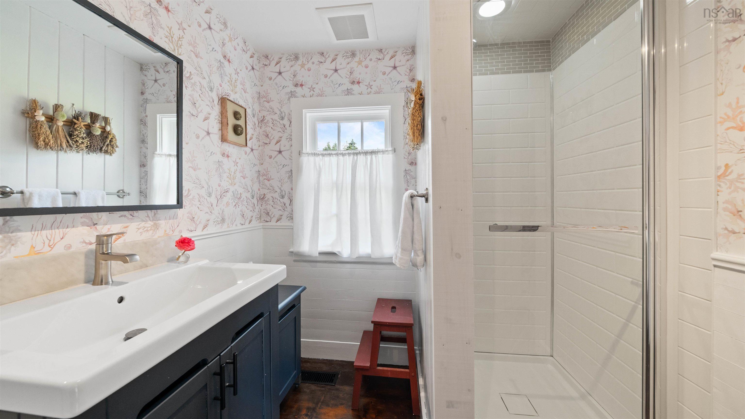 211 Indian Point Road photo #23