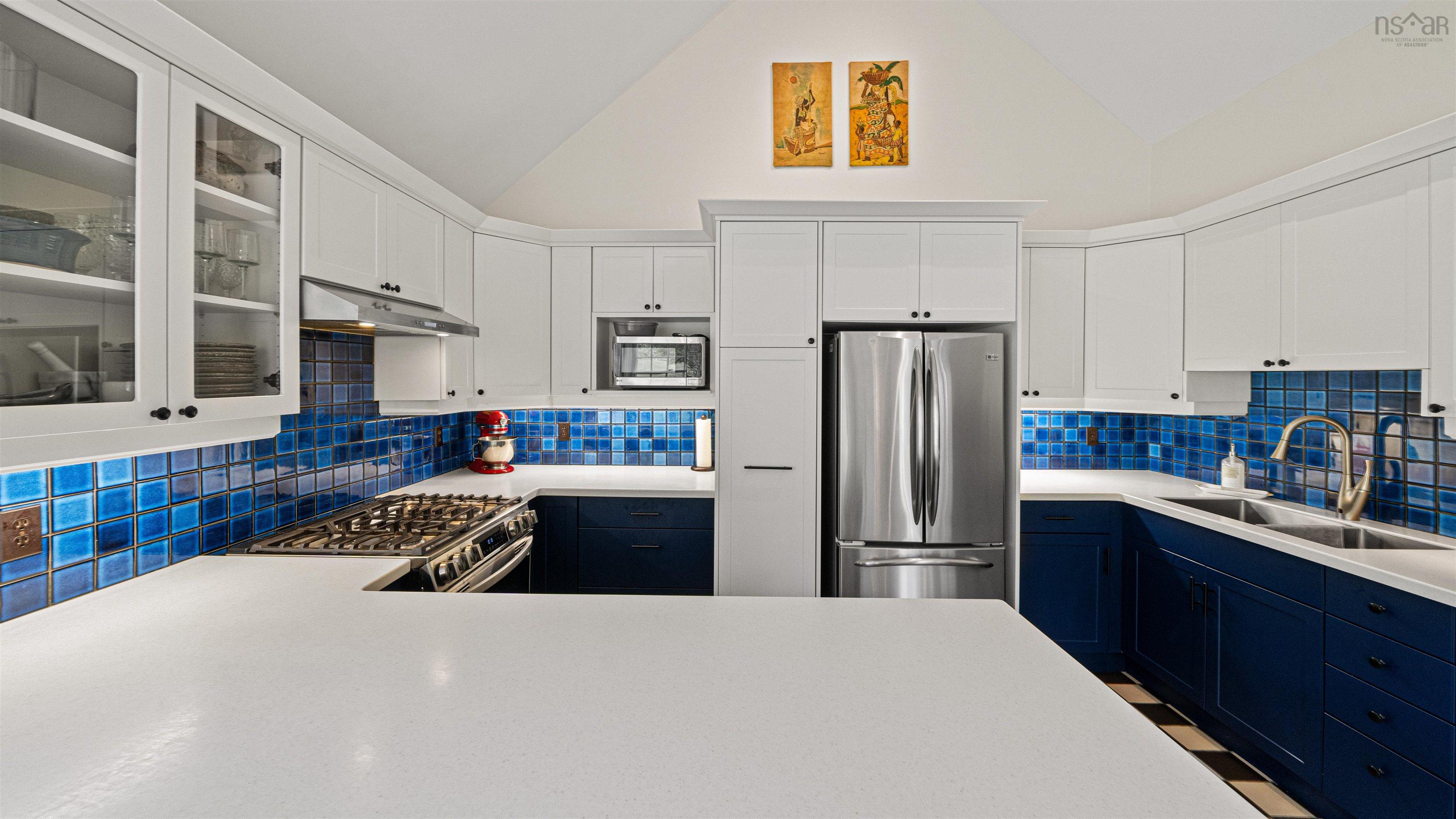 211 Indian Point Road photo #32