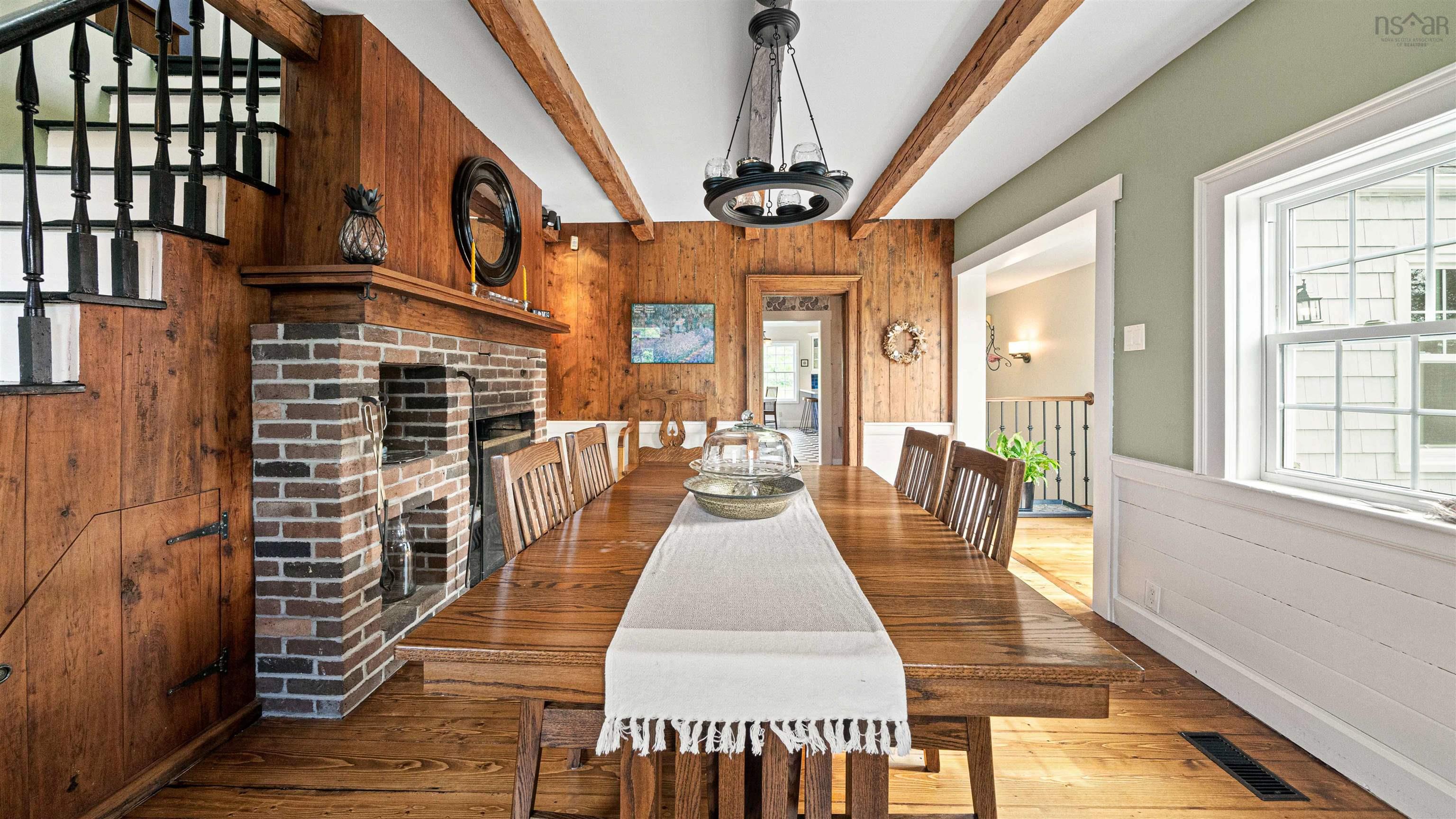 211 Indian Point Road photo #36