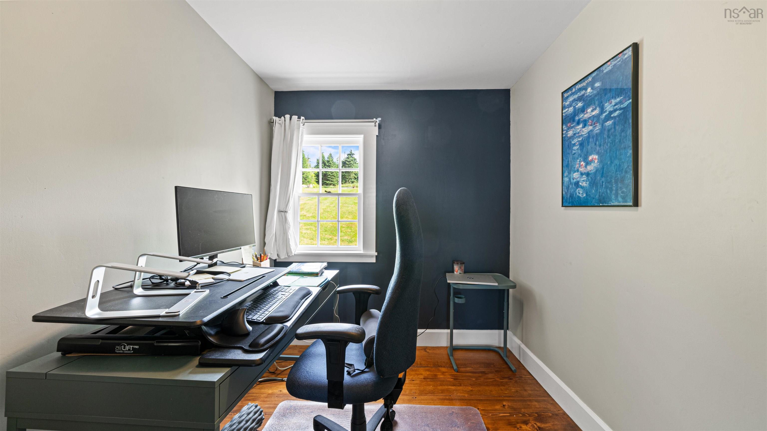 211 Indian Point Road photo #43