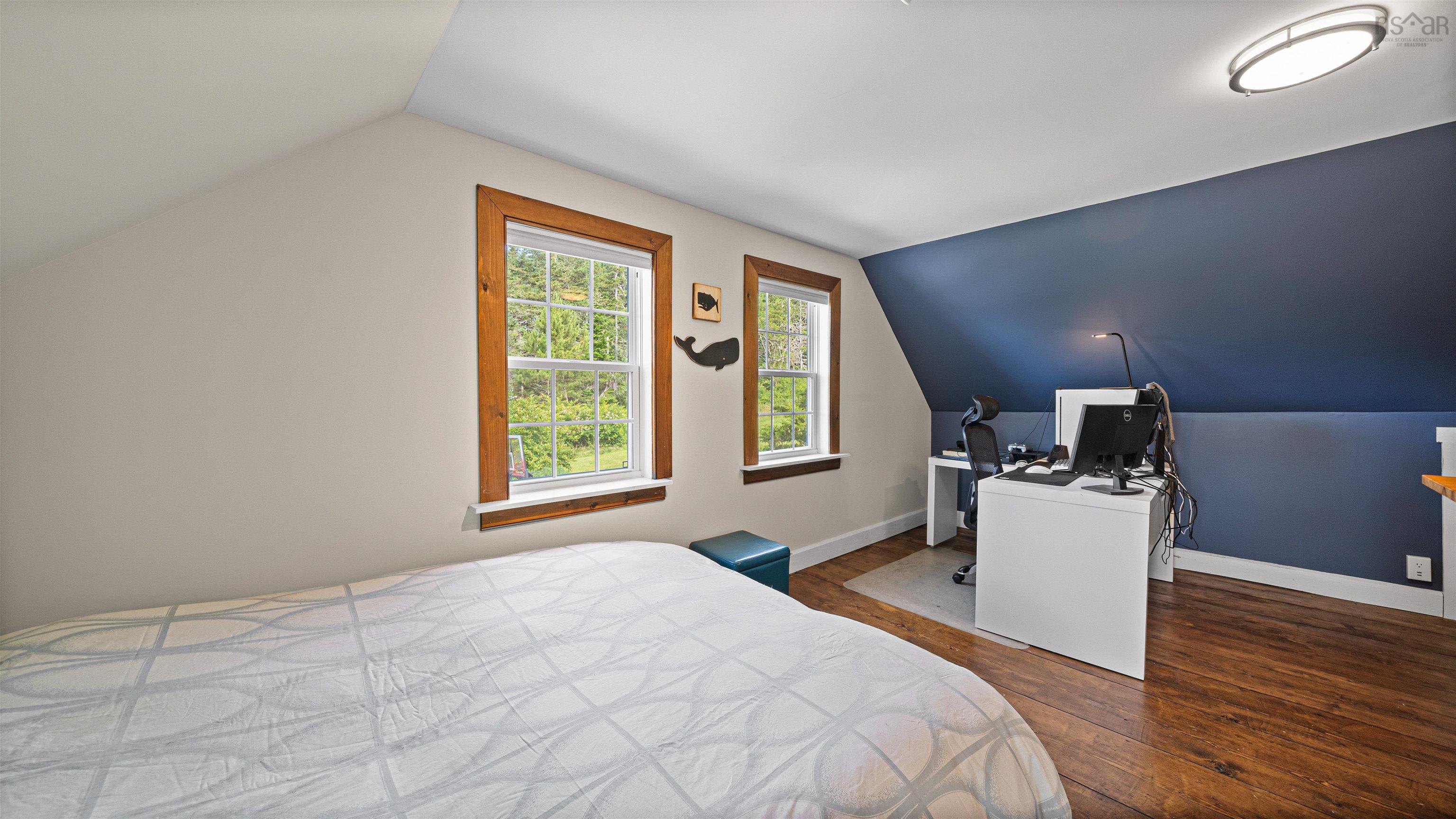 211 Indian Point Road photo #47