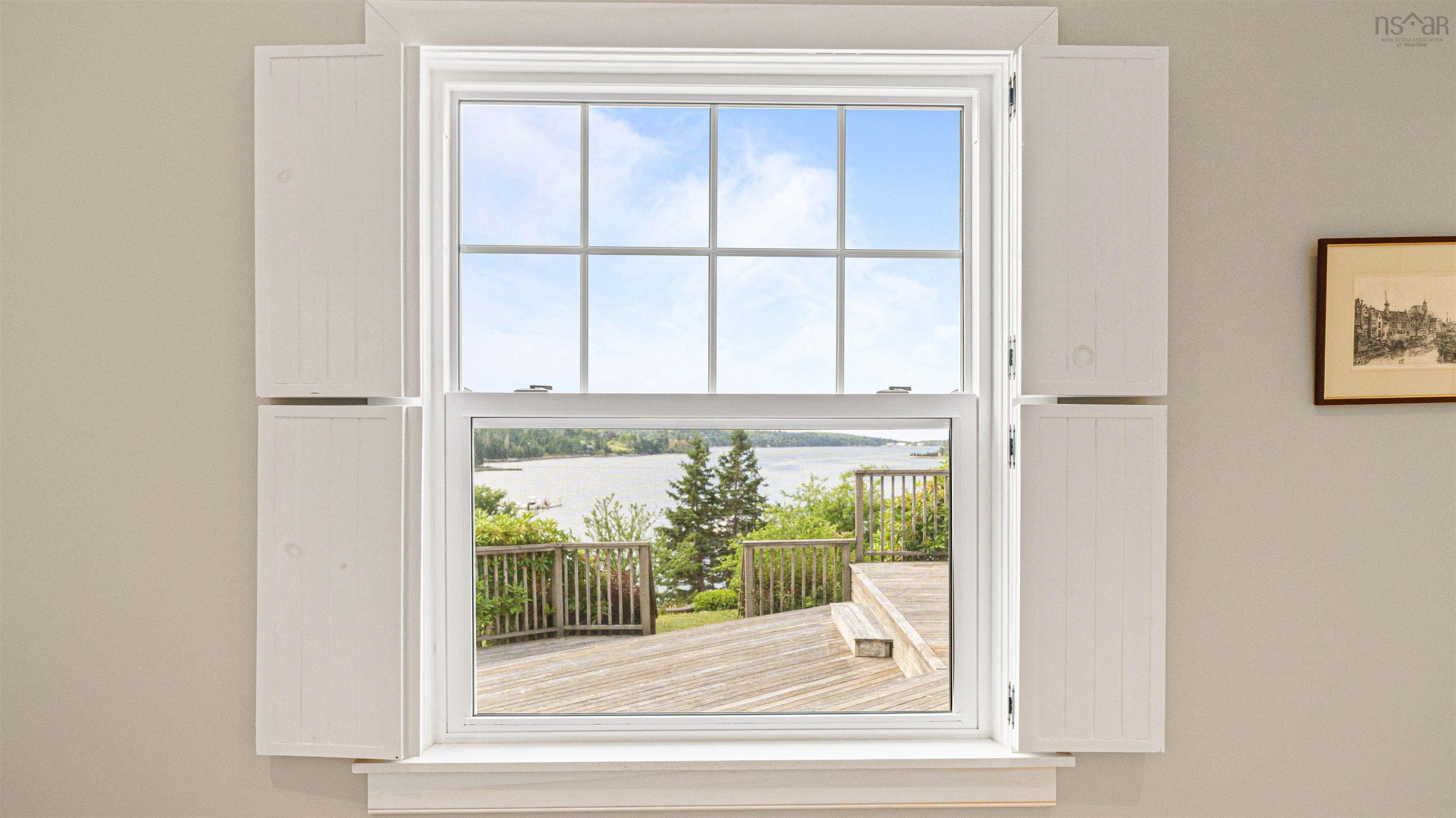 211 Indian Point Road photo #9