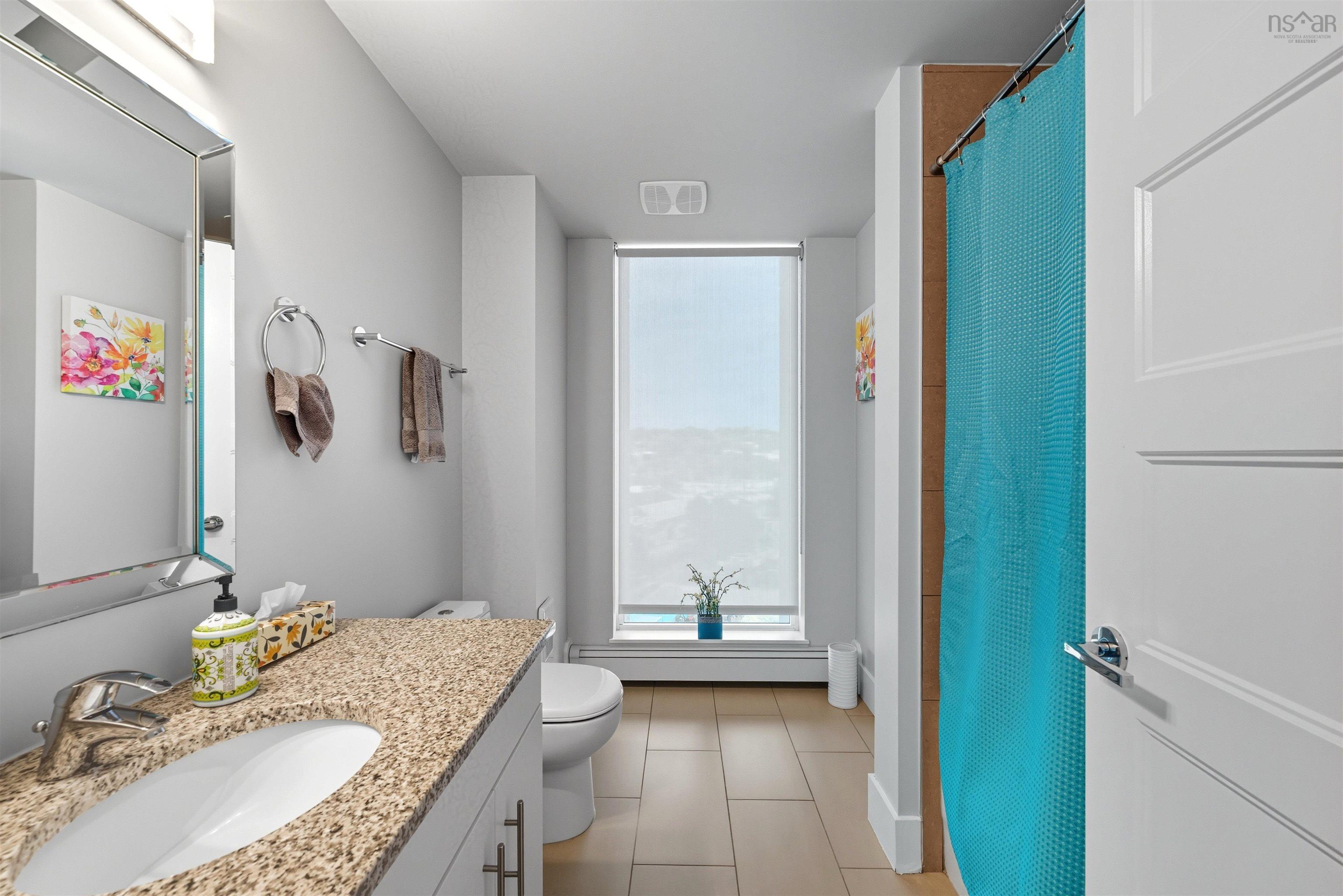 501 15 Kings Wharf Place photo #19