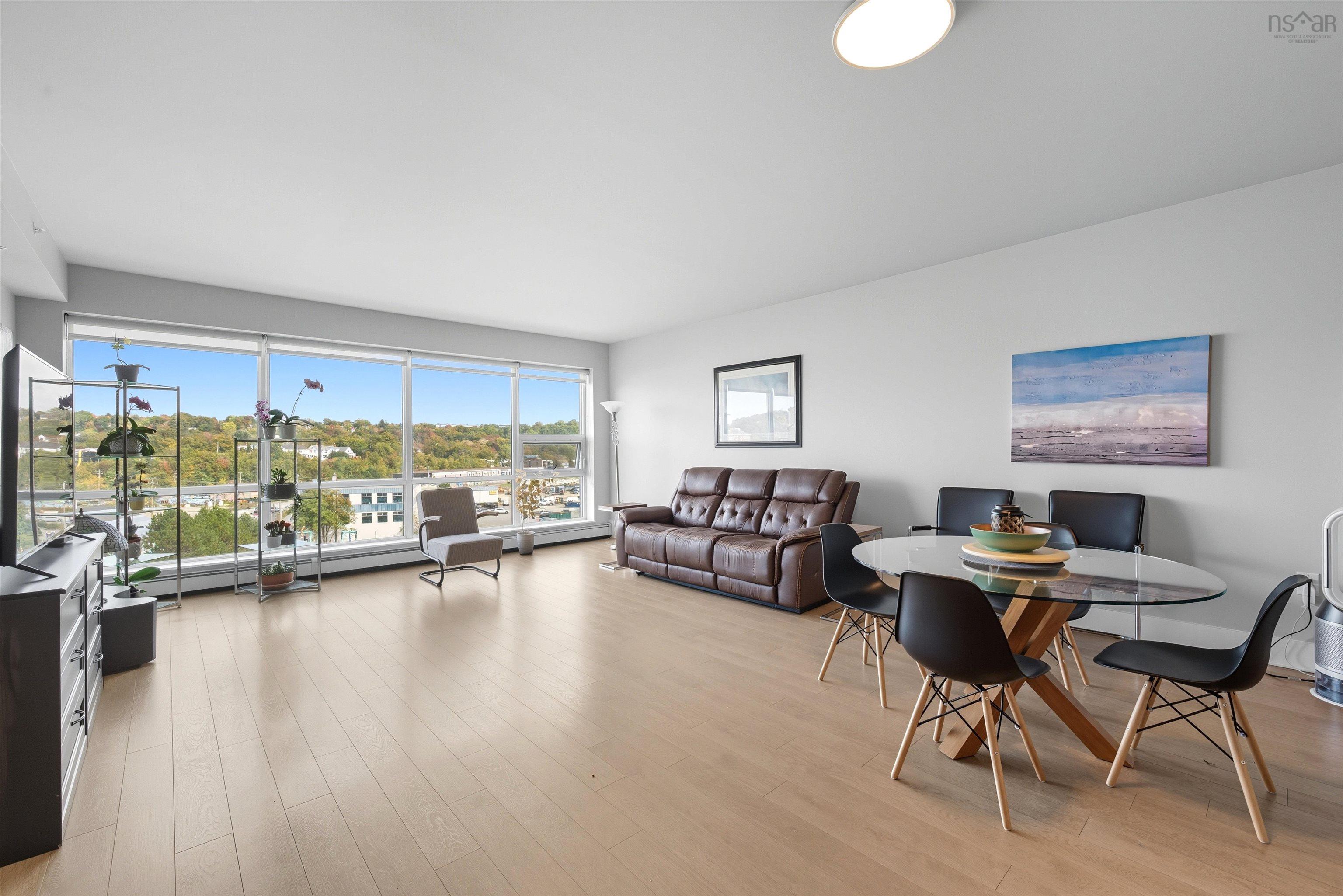 501 15 Kings Wharf Place photo #9