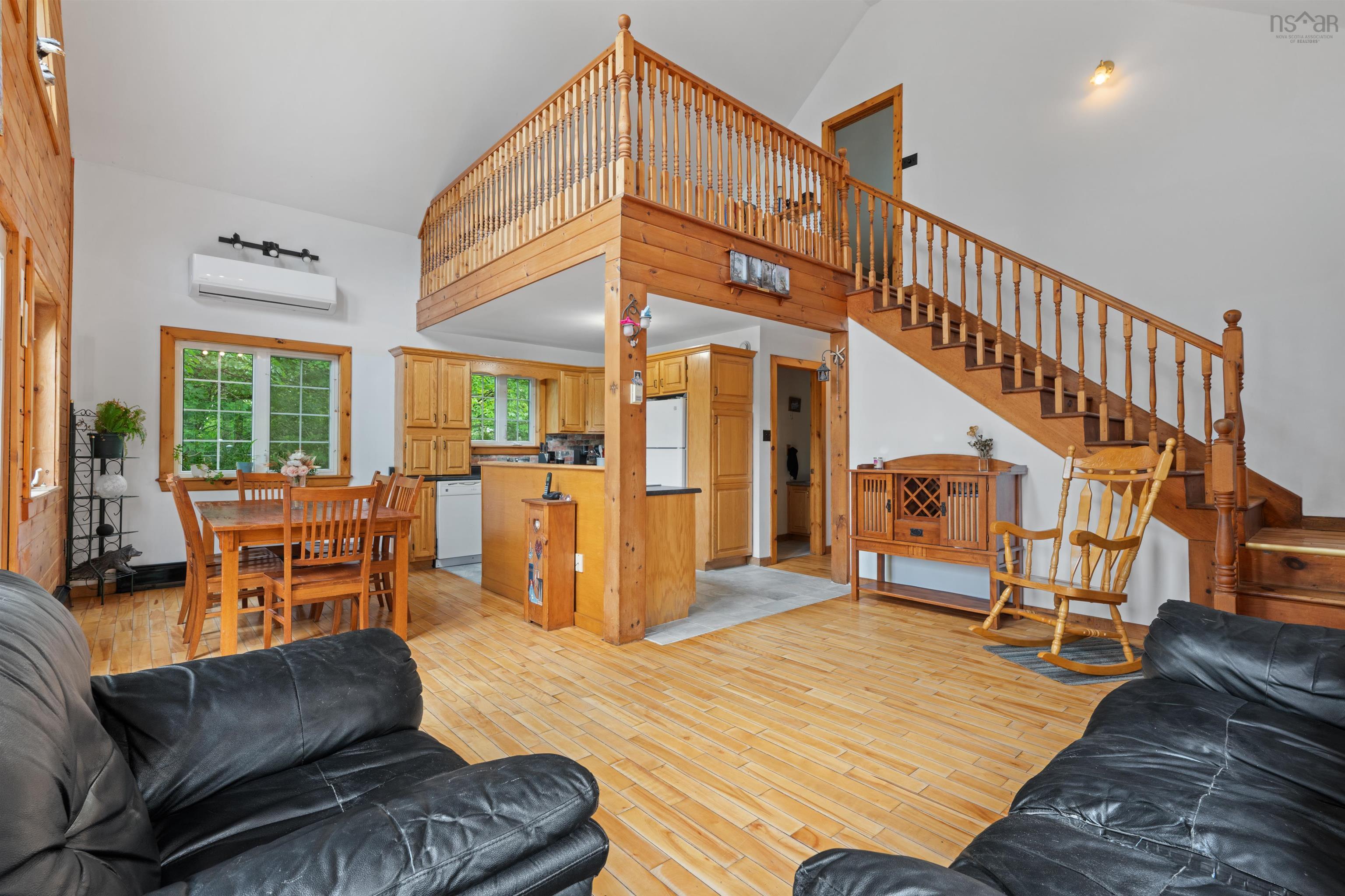 59 West Side Road photo #13