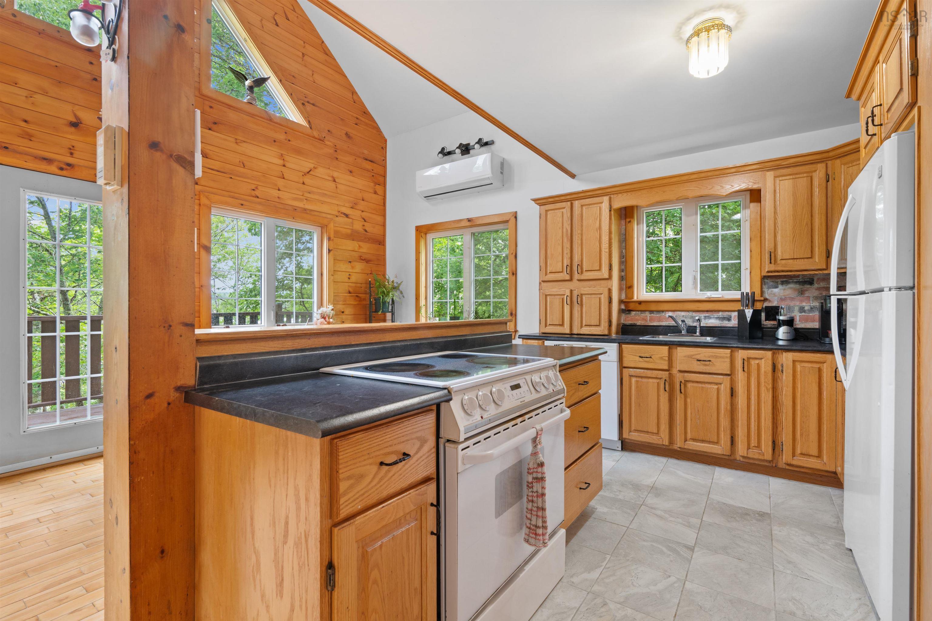 59 West Side Road photo #18