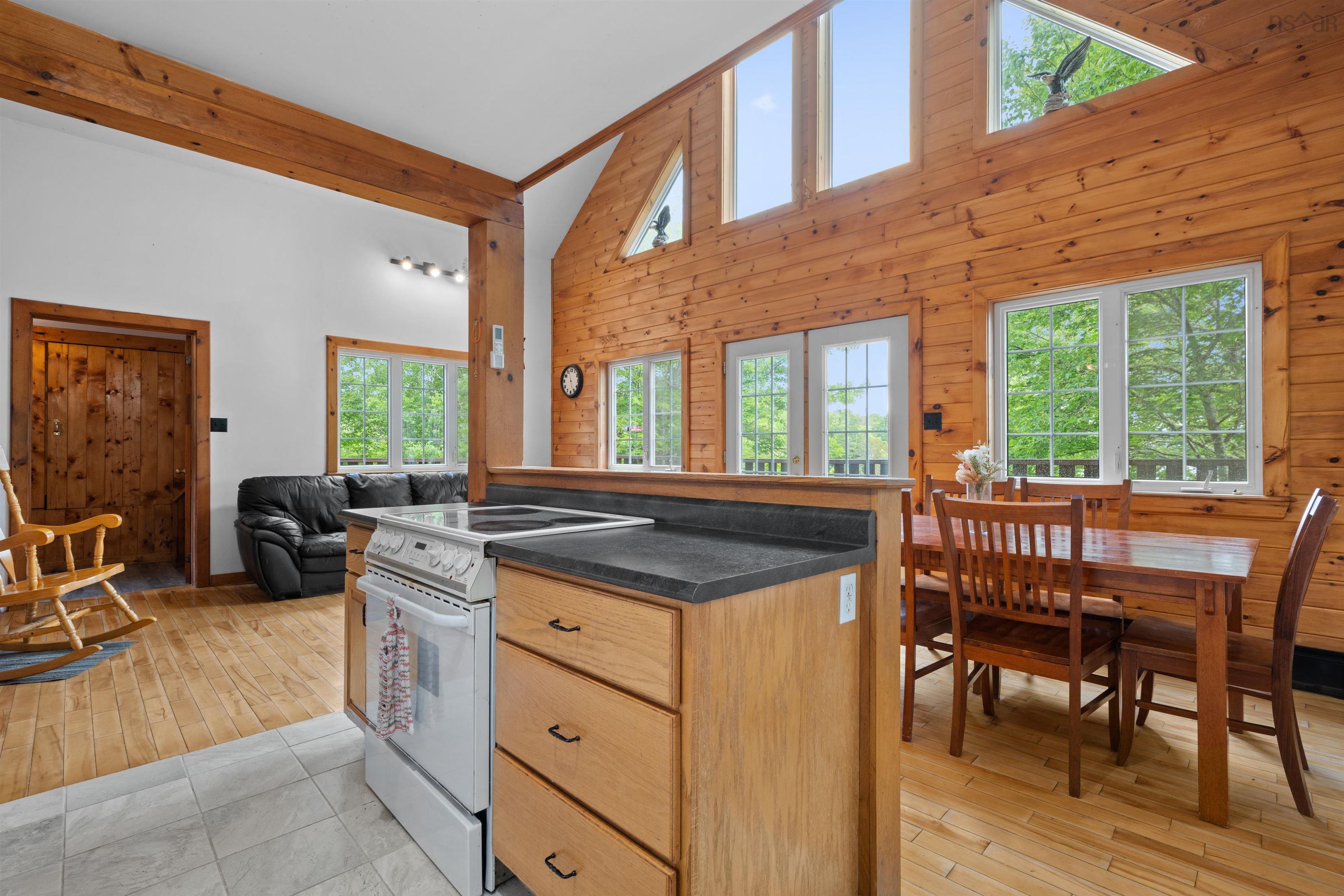 59 West Side Road photo #20