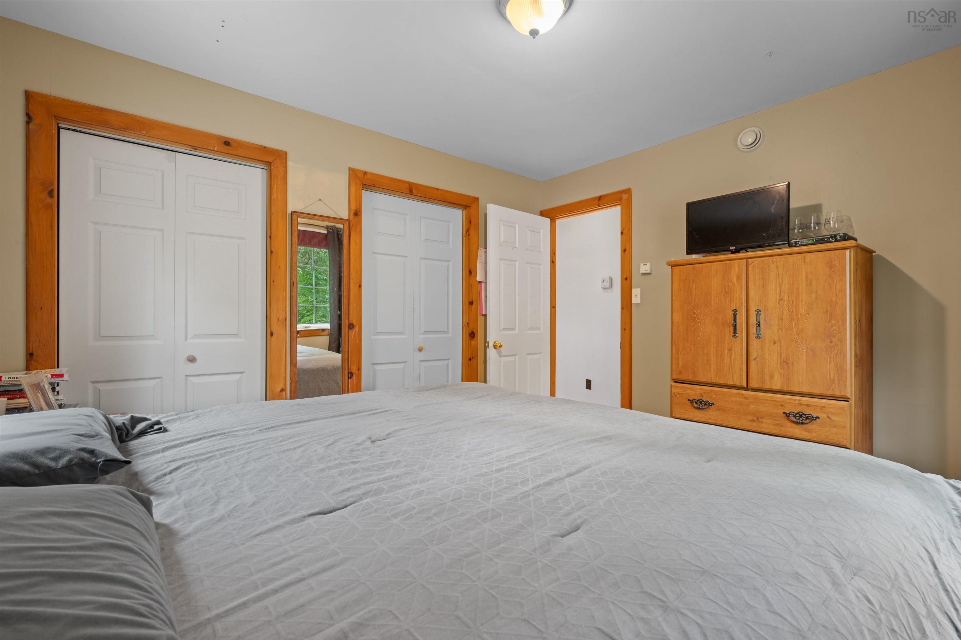 59 West Side Road photo #23