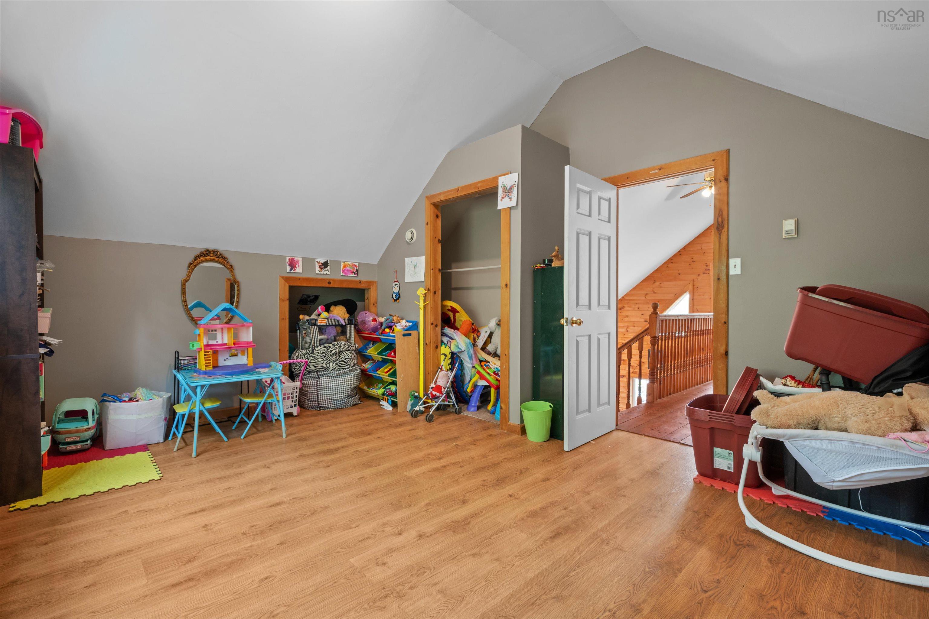 59 West Side Road photo #30