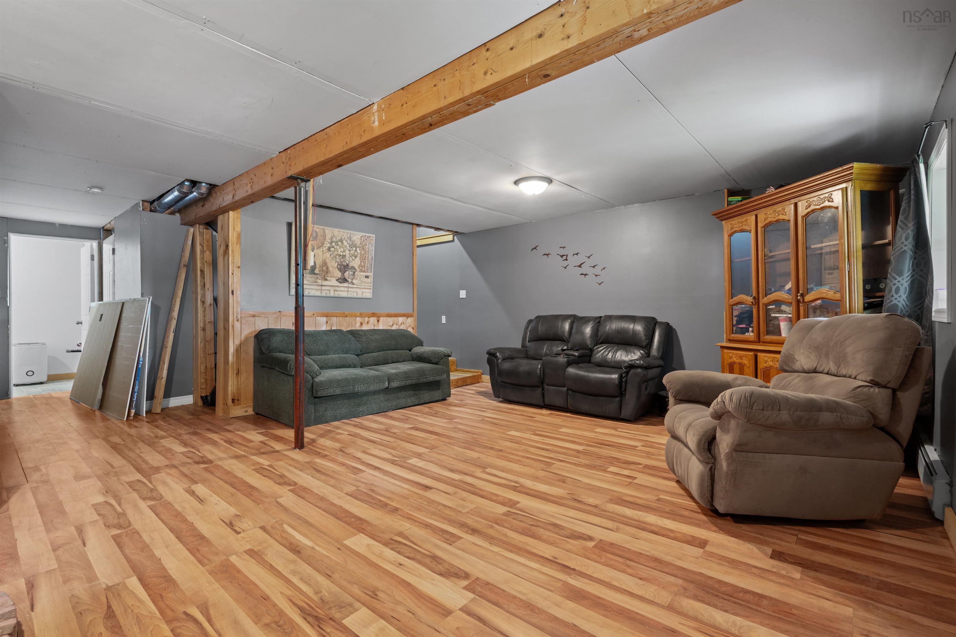 59 West Side Road photo #32