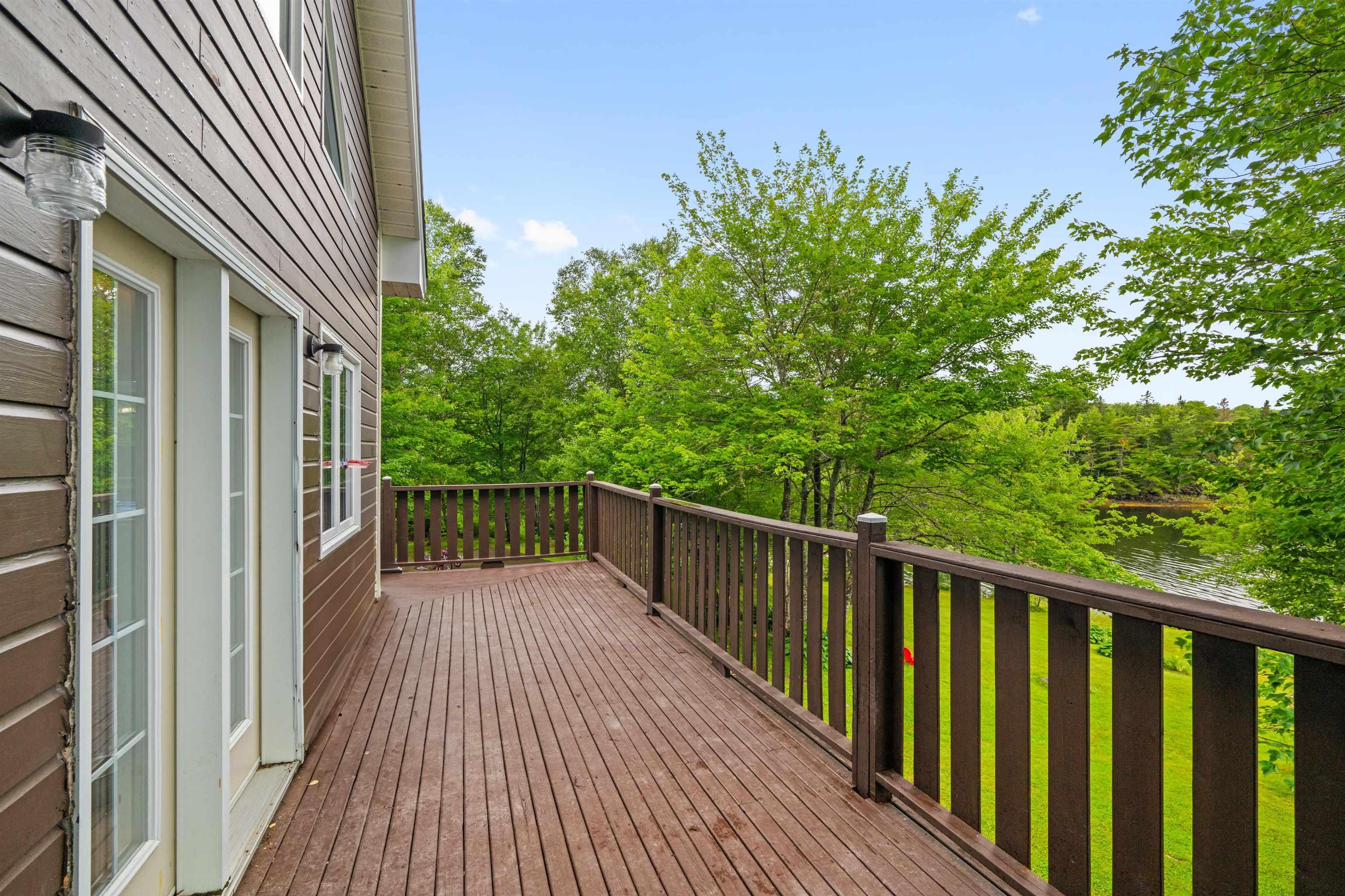 59 West Side Road photo #37