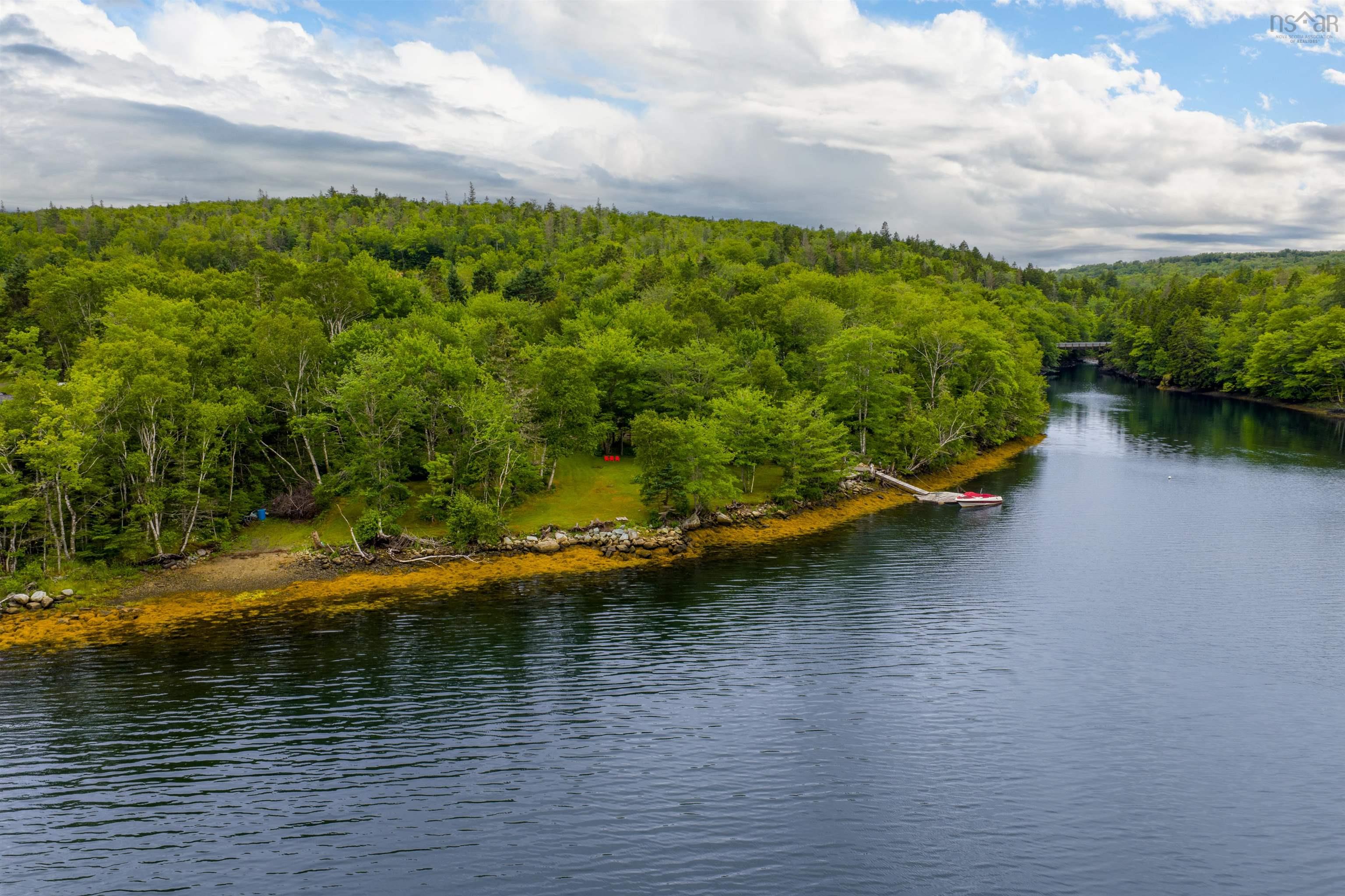 59 West Side Road photo #48