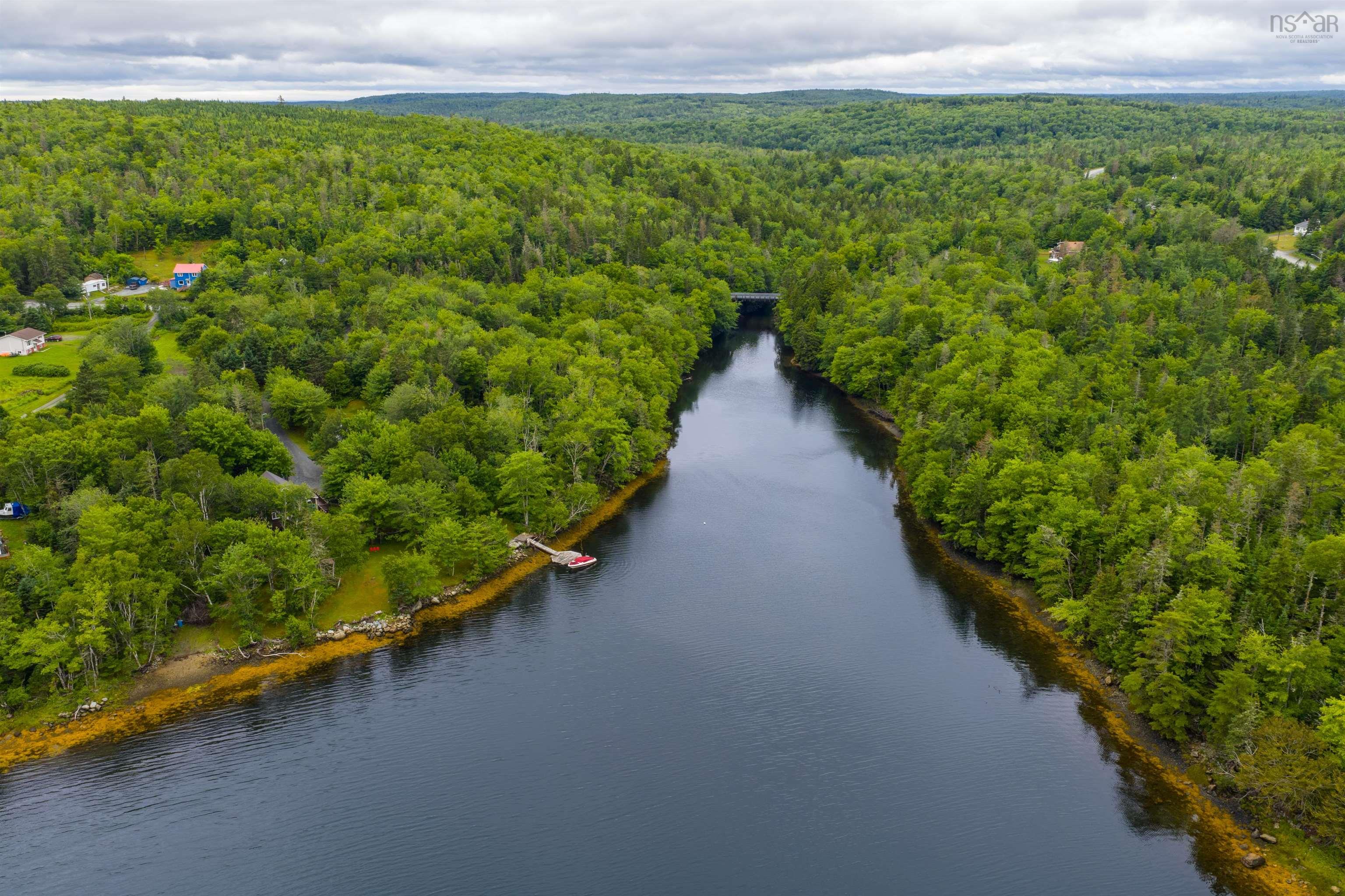 59 West Side Road photo #50