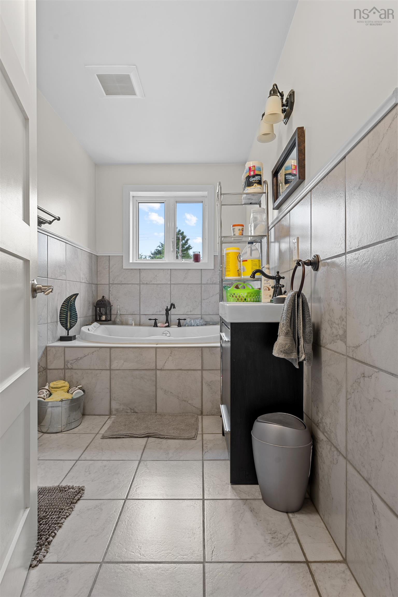 1696 Highway 336 photo #28