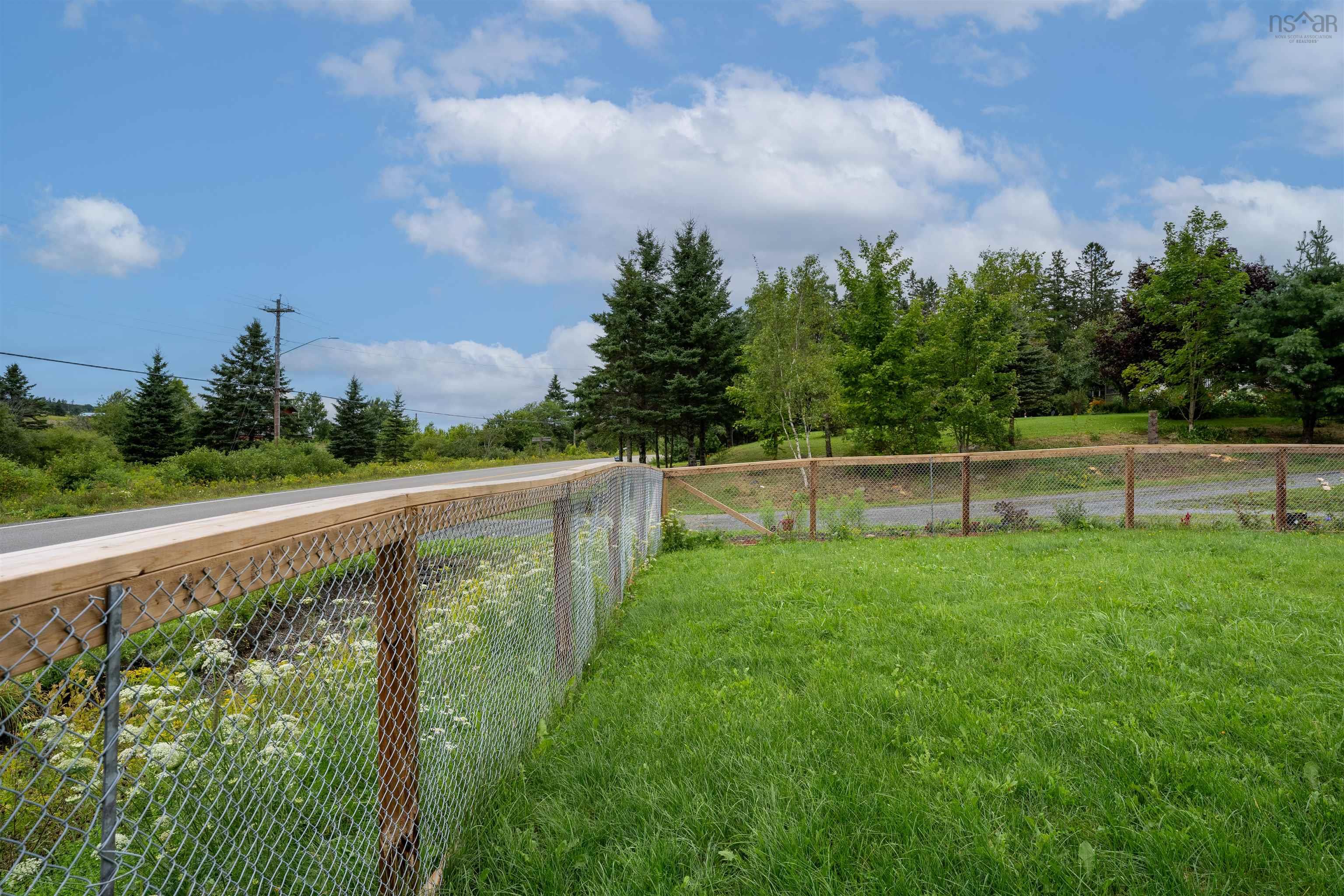 1696 Highway 336 photo #34