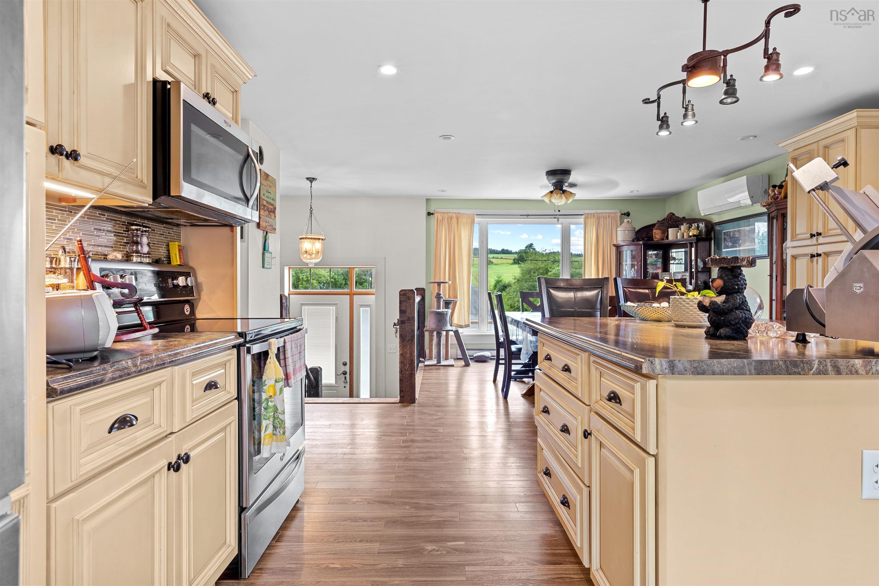 1696 Highway 336 photo #8