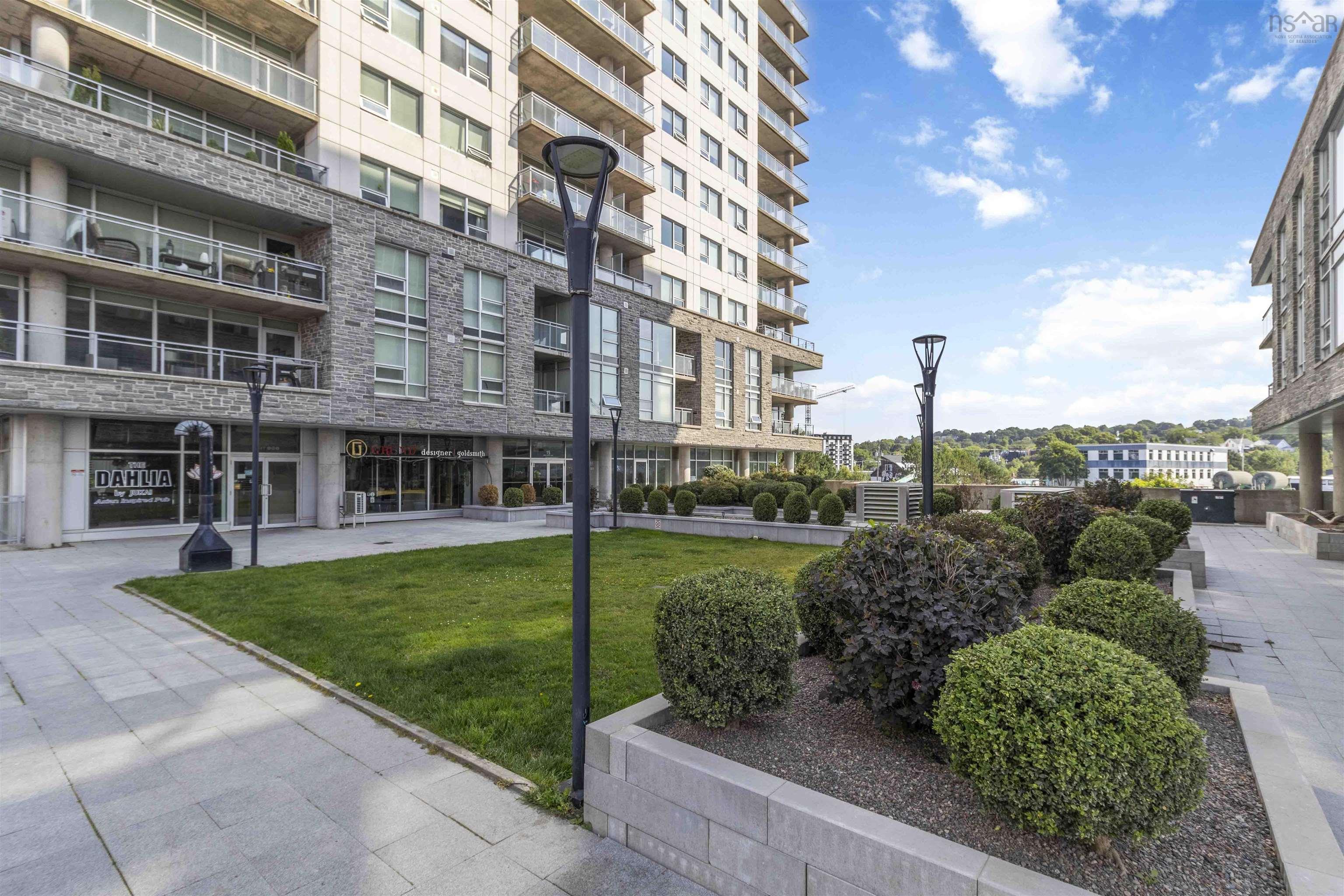 805 15 Kings Wharf Place photo #2