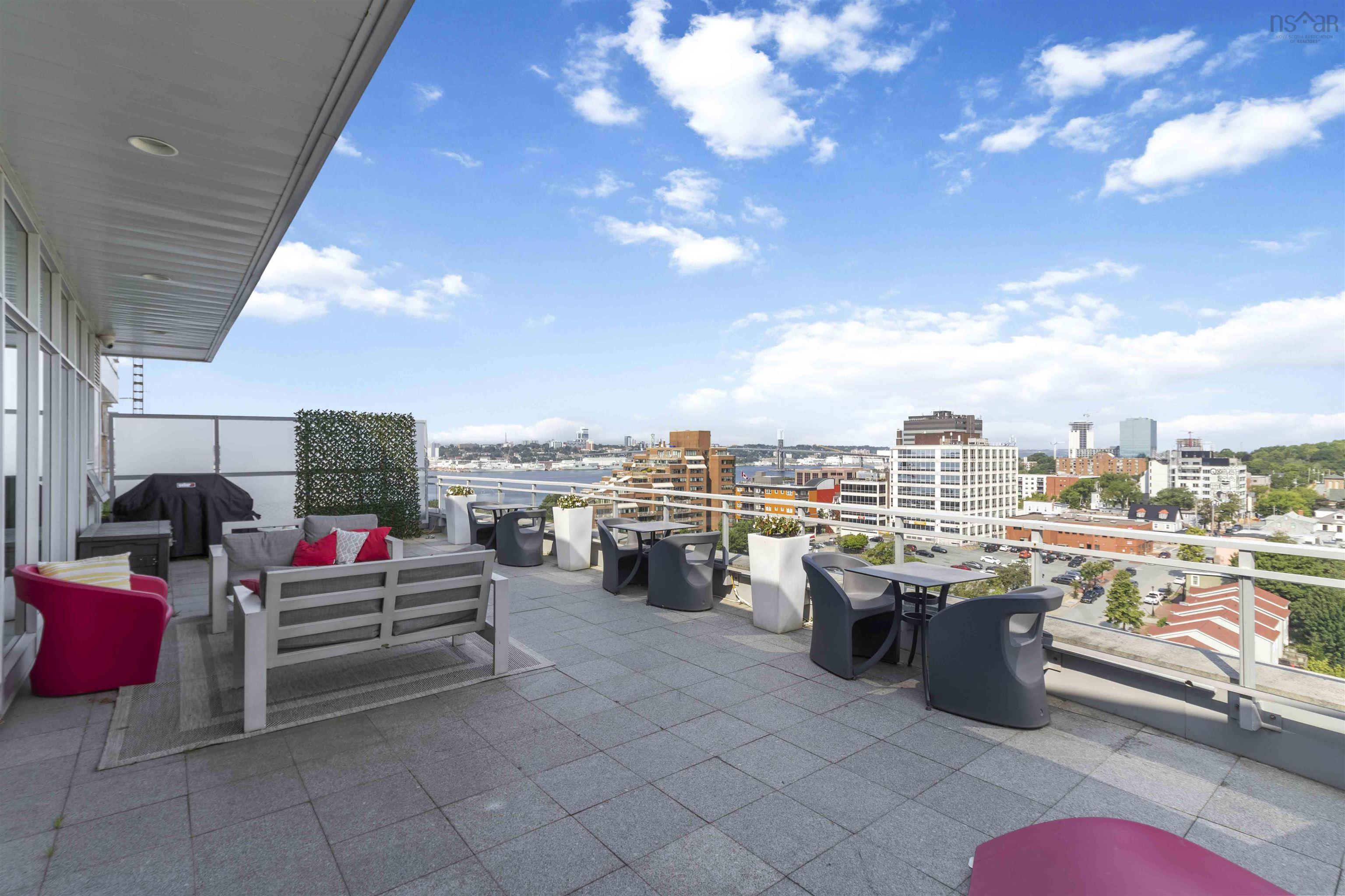 805 15 Kings Wharf Place photo #13