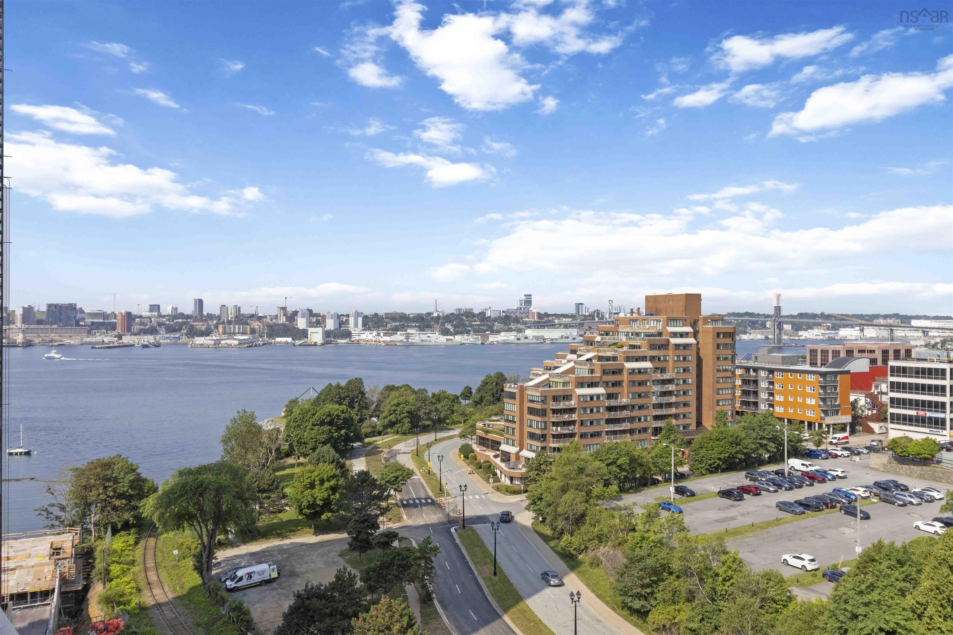 805 15 Kings Wharf Place photo #15