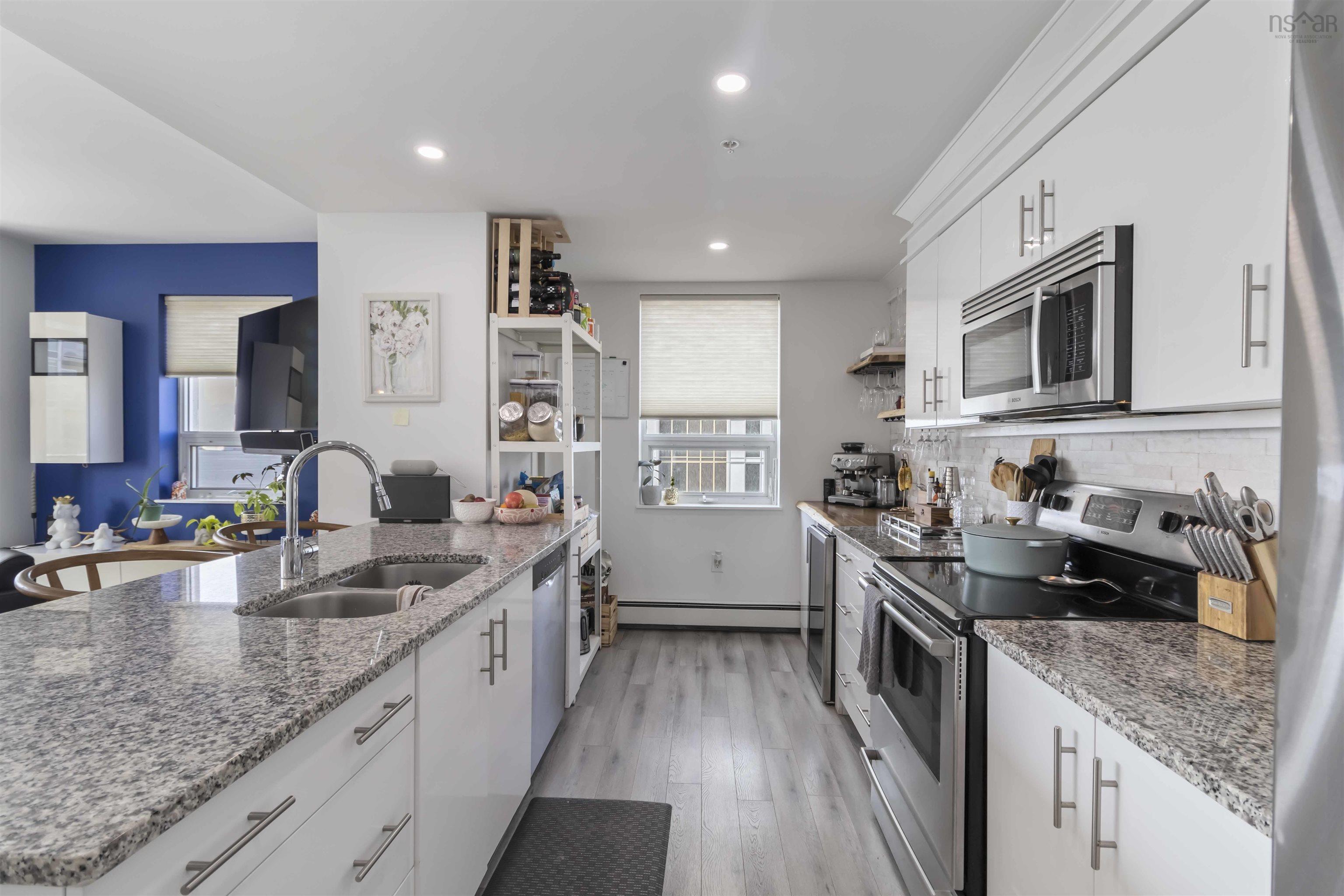 805 15 Kings Wharf Place photo #23