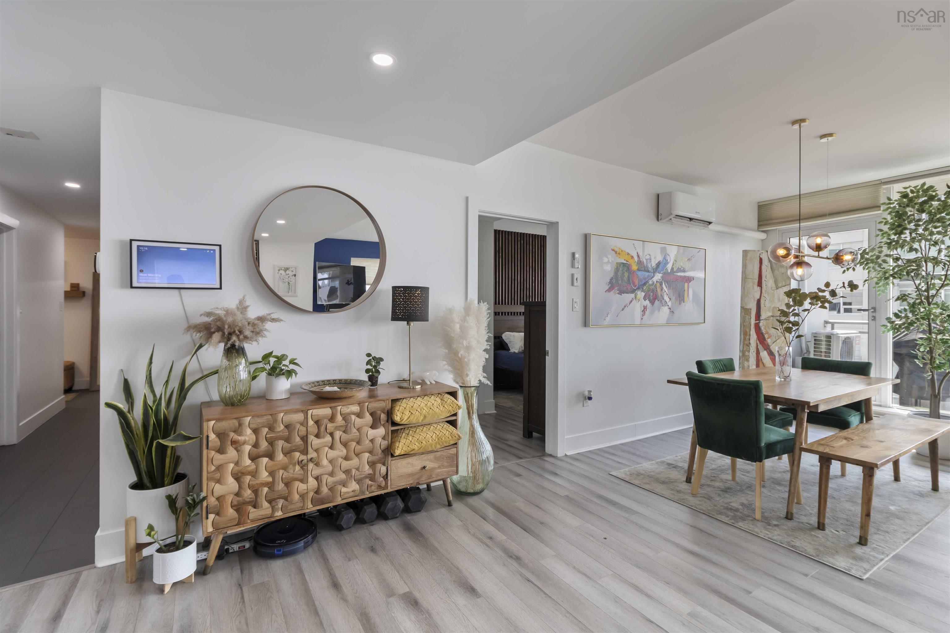 805 15 Kings Wharf Place photo #26