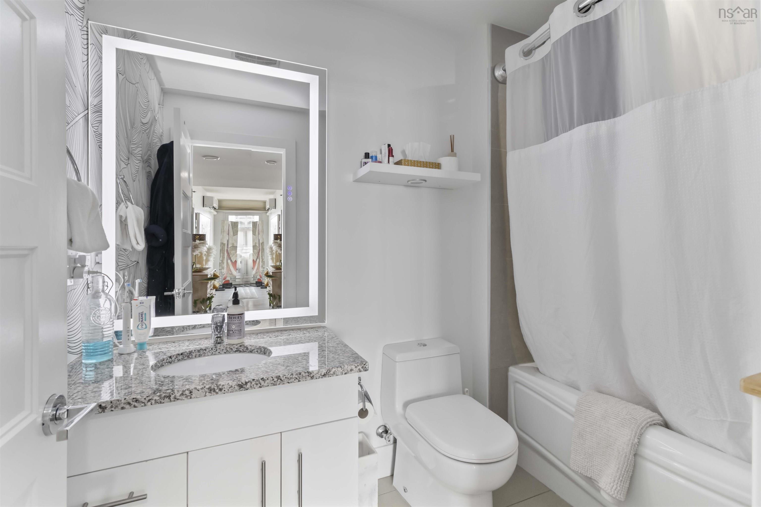 805 15 Kings Wharf Place photo #45