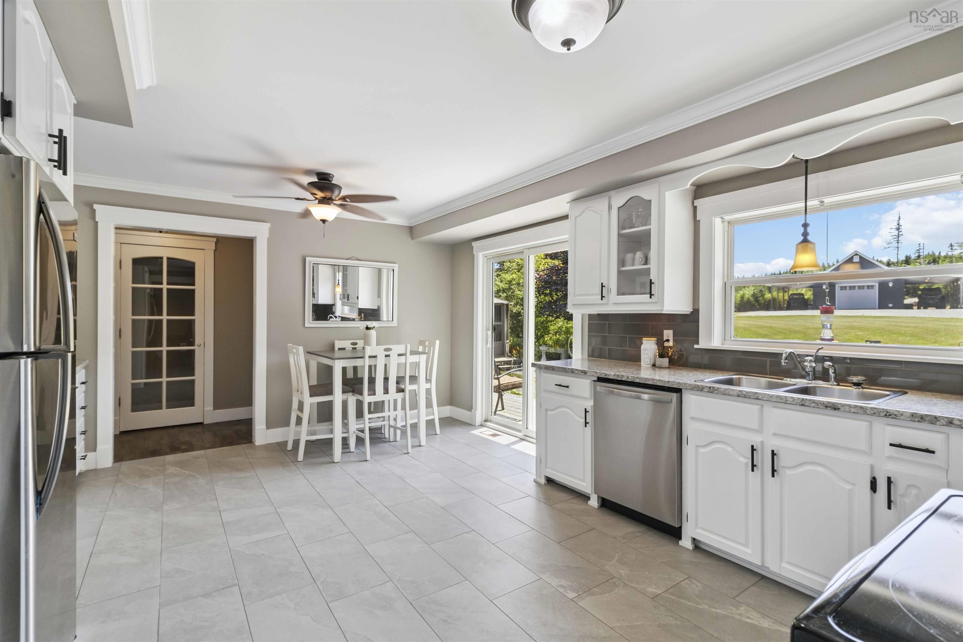 23 Siteman Lane photo #14