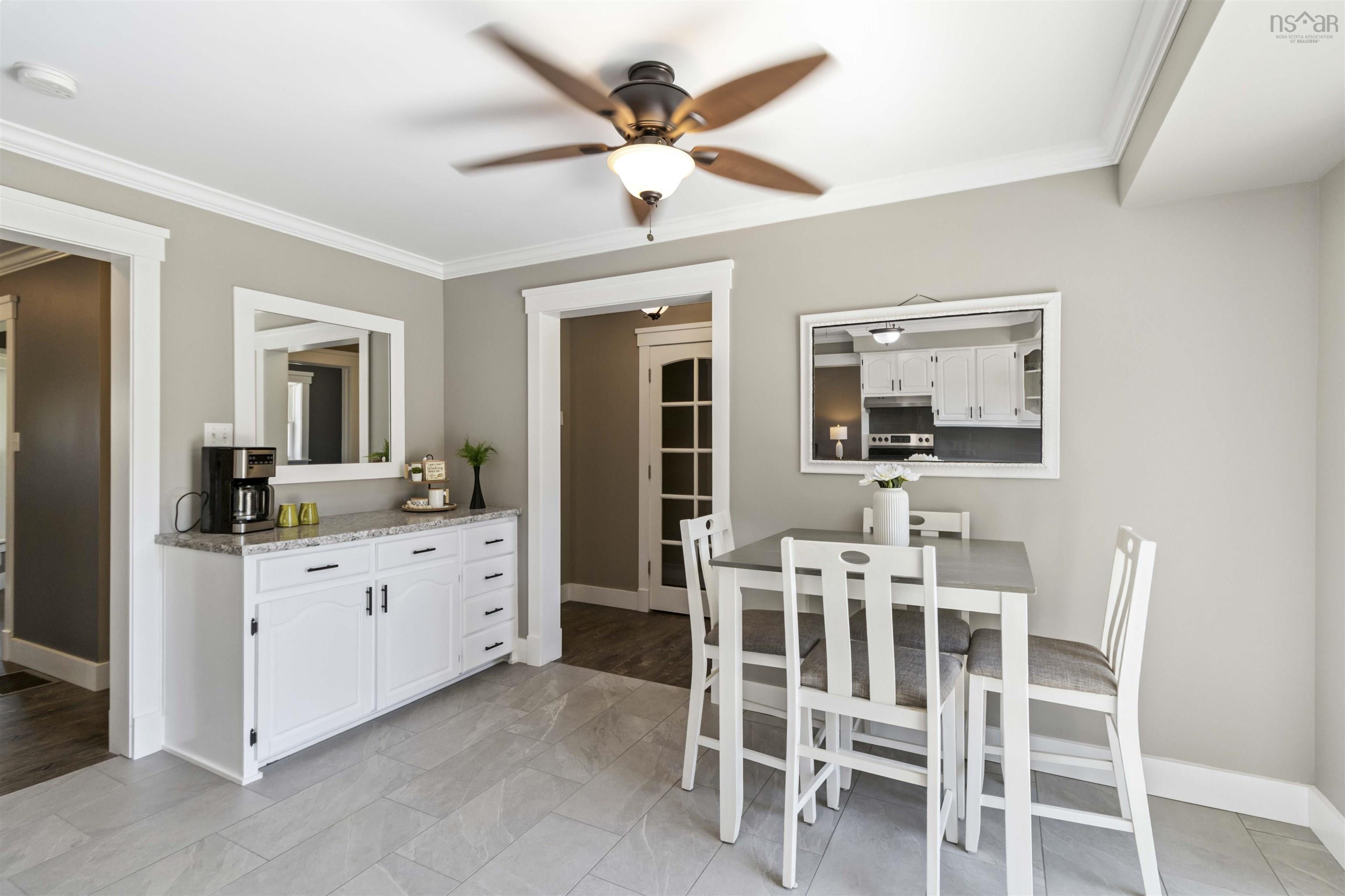 23 Siteman Lane photo #15