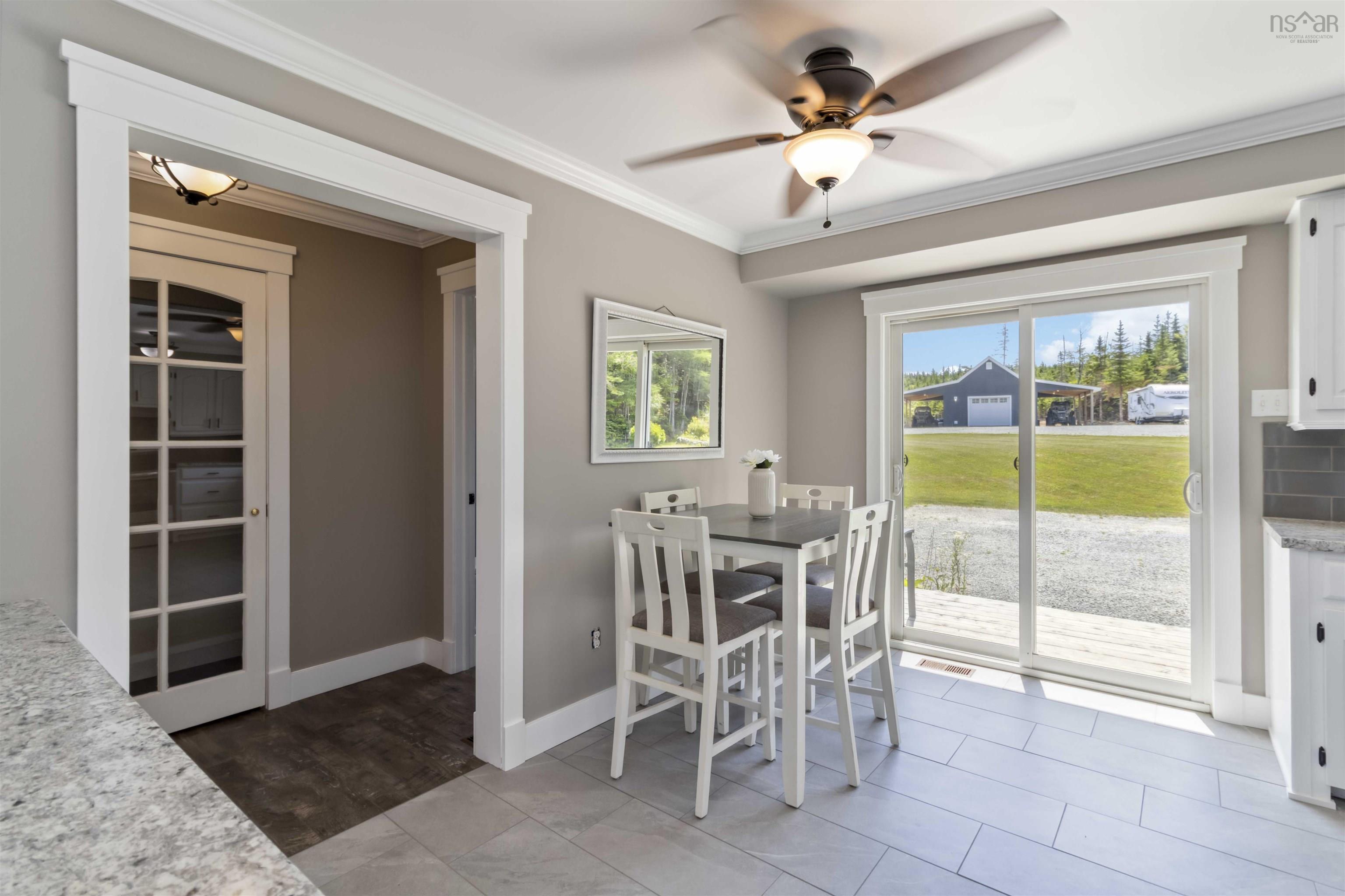 23 Siteman Lane photo #16