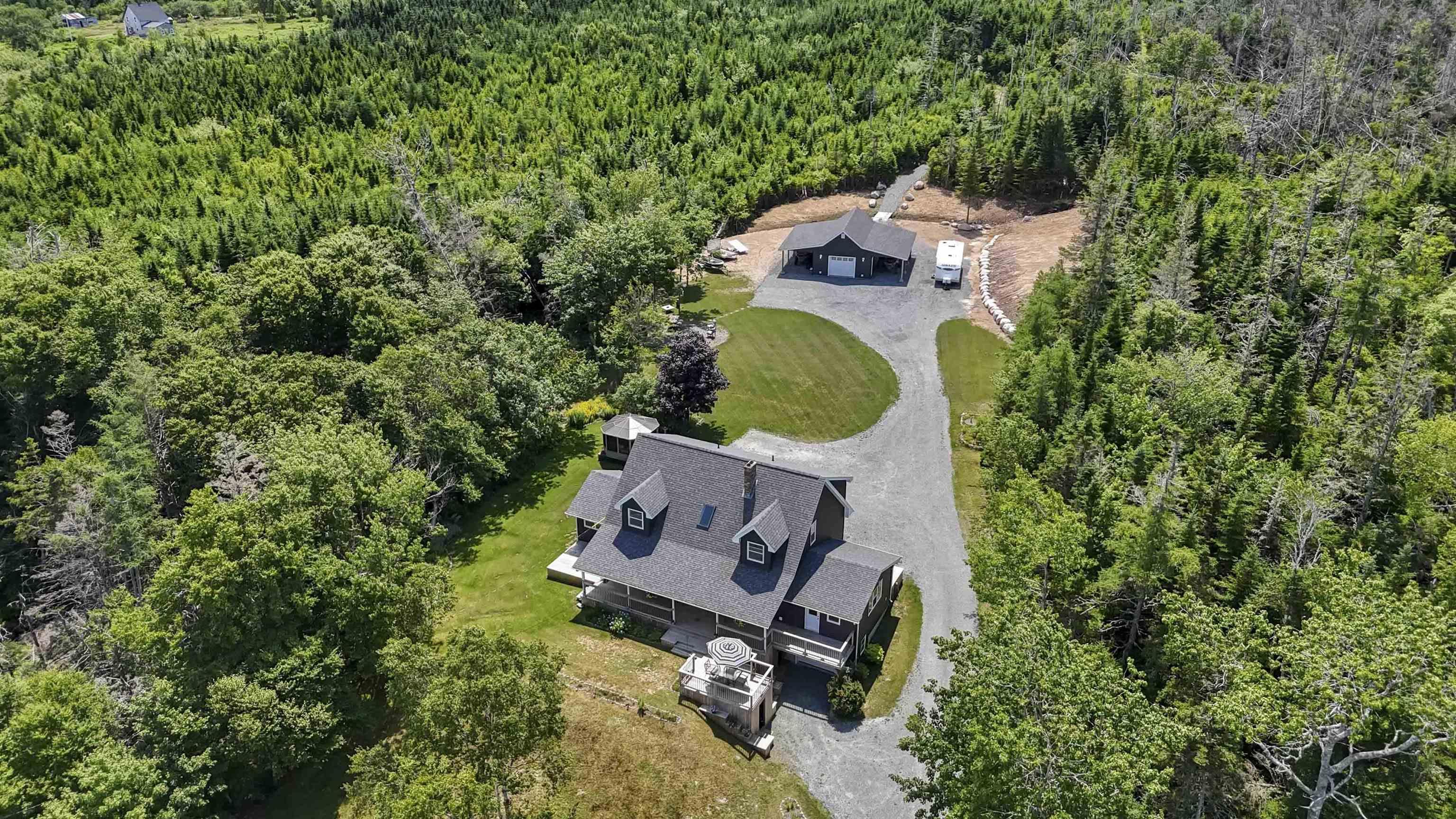 23 Siteman Lane photo #4