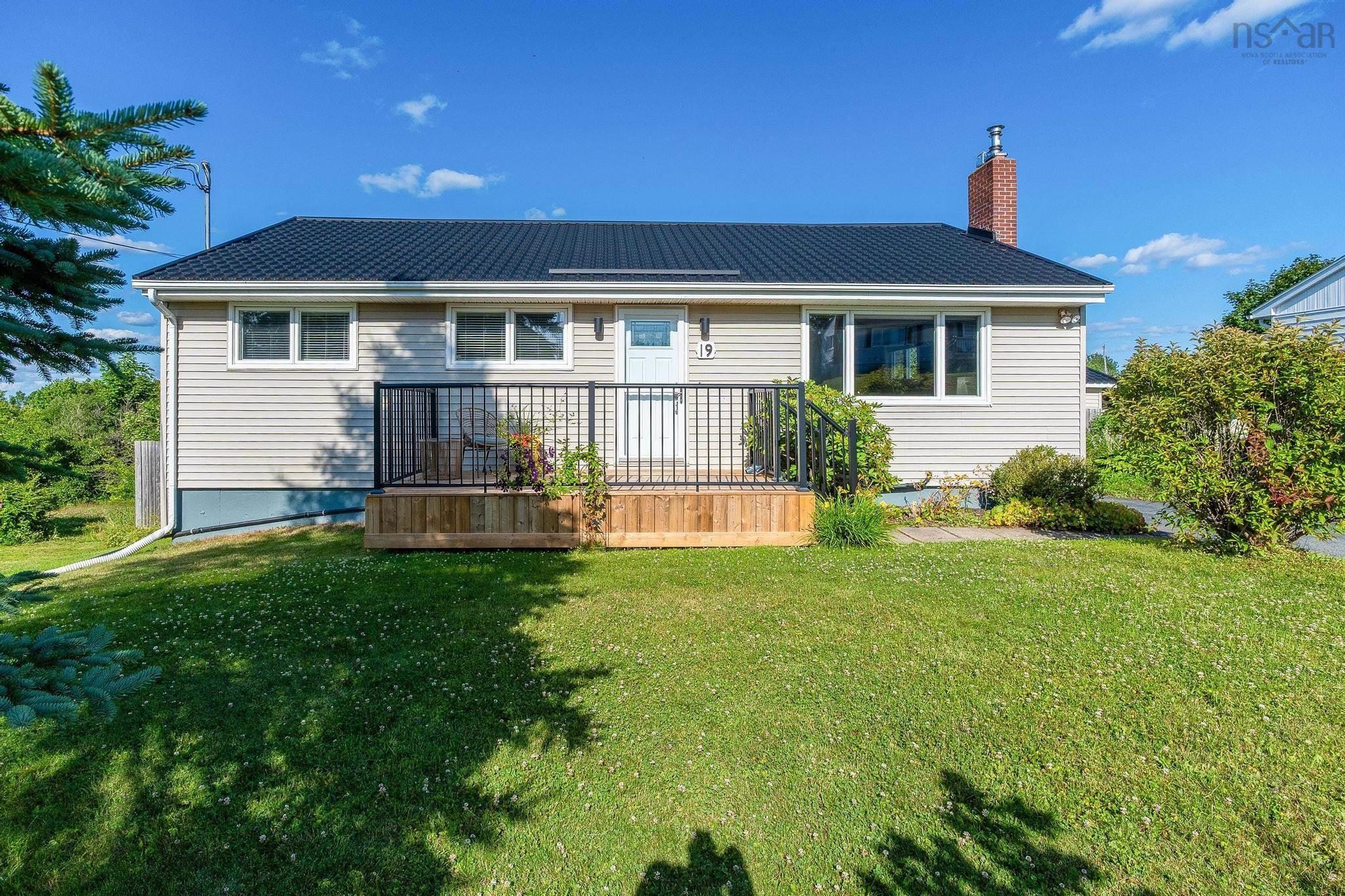 19 ELLEN DR, DARTMOUTH, NS
