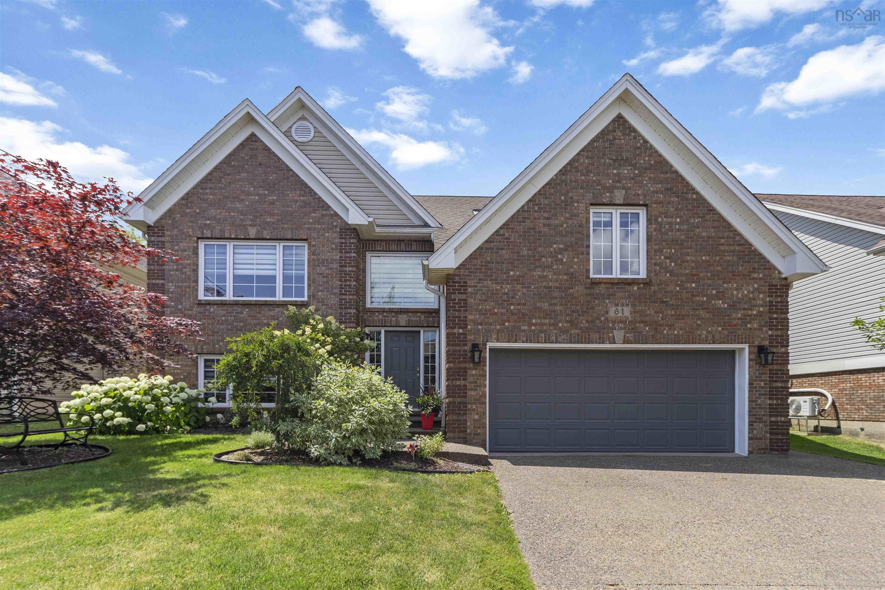 61 LINDENWOOD TERR, DARTMOUTH, NS