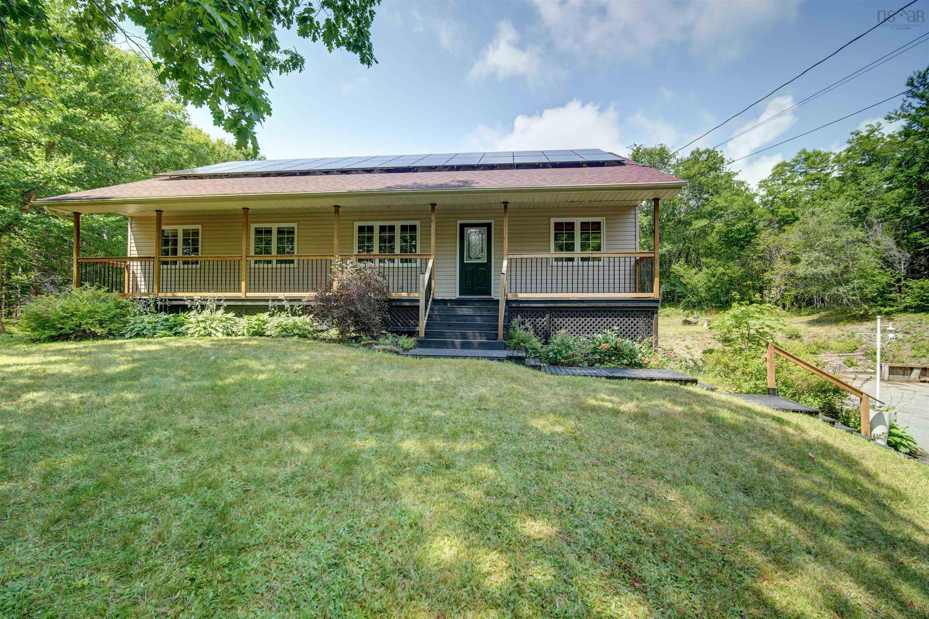 138 TATTENHAM CRES, HAMMONDS PLAINS, NS Photo 1