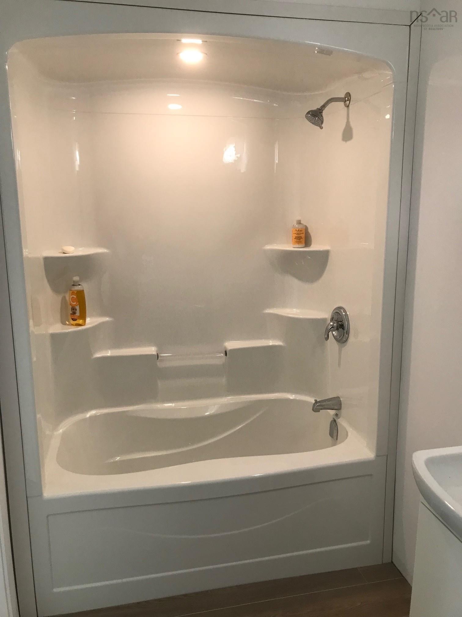 34 Cranton Drive photo #12