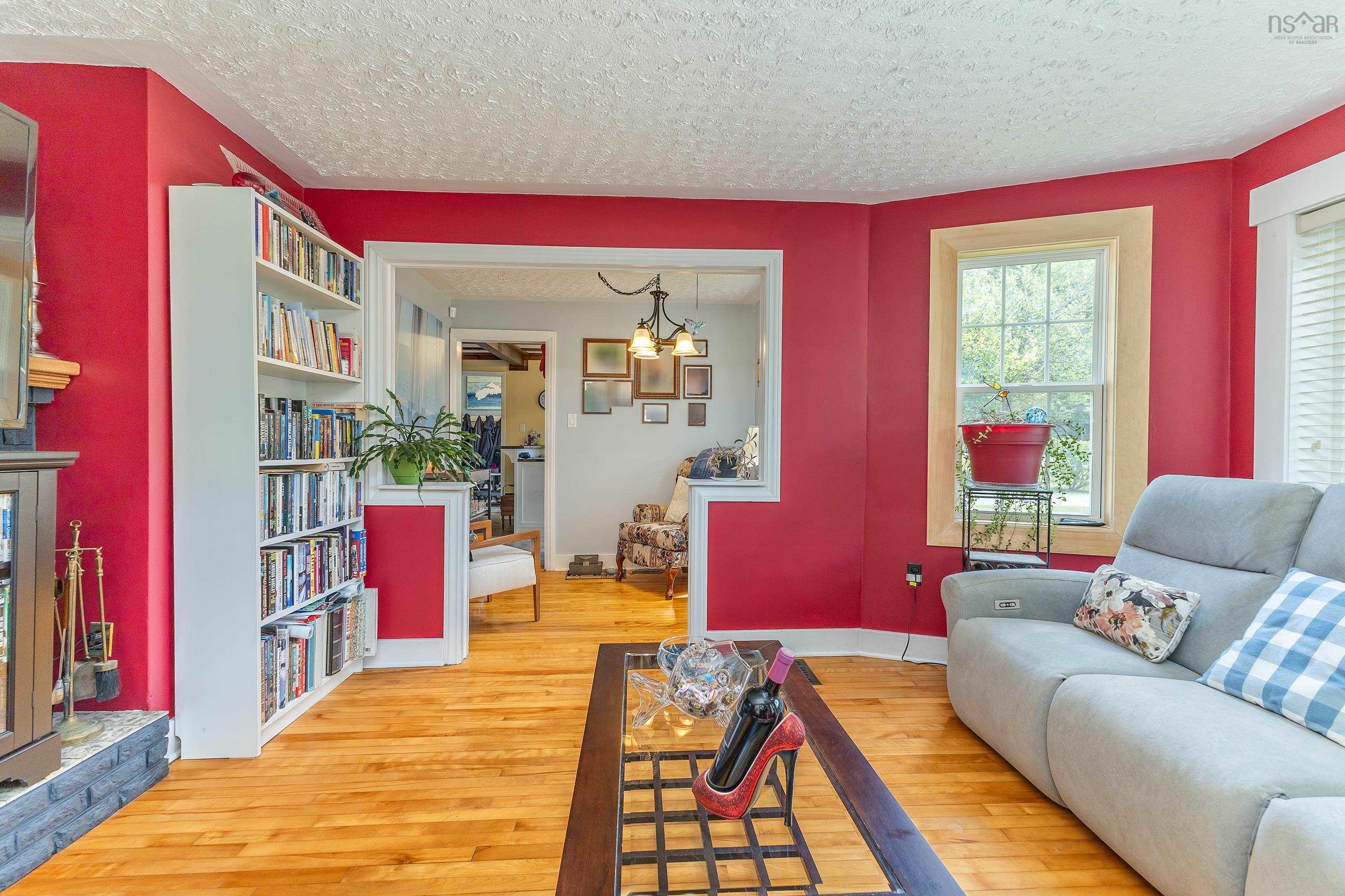 42 Oldham Road photo #16