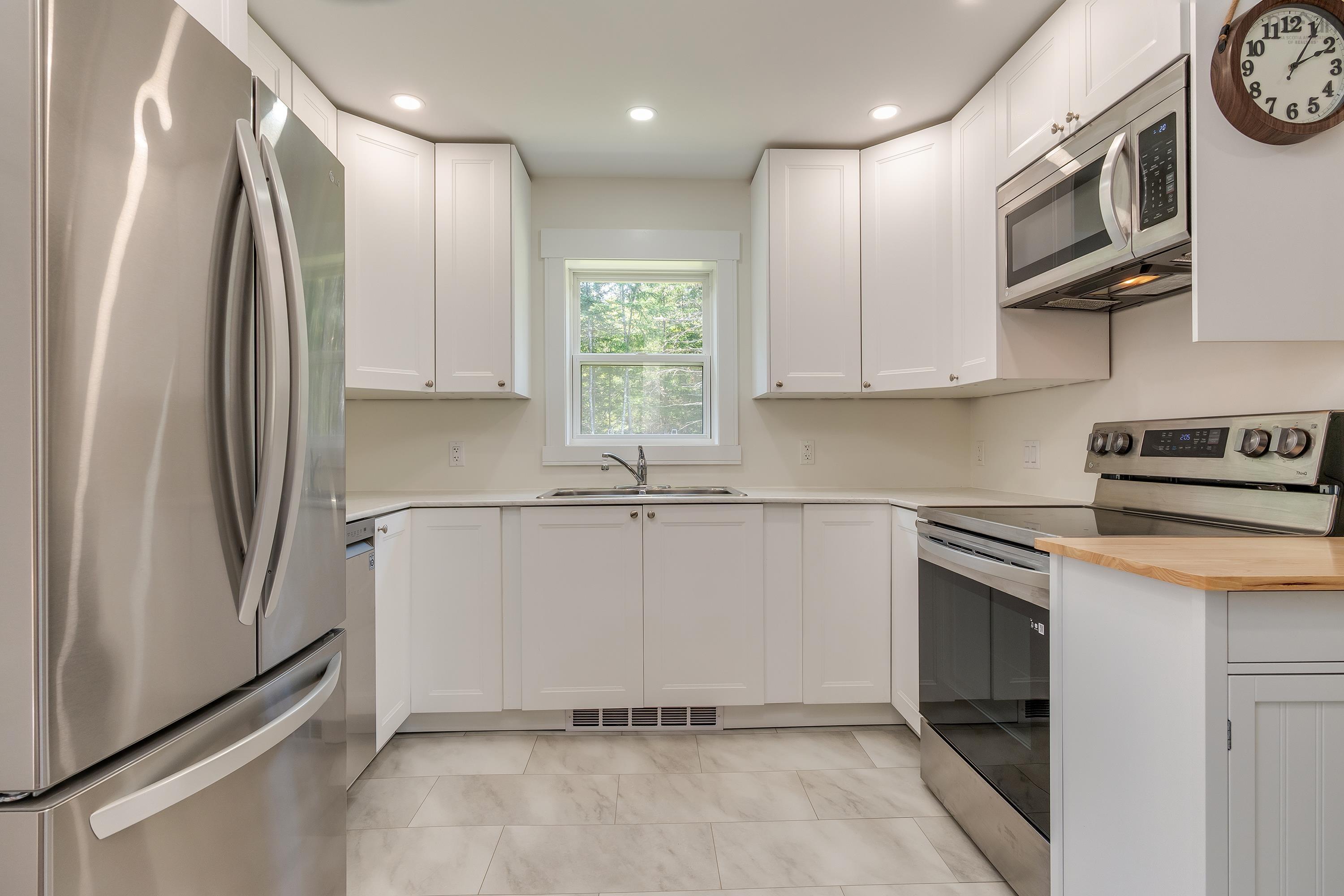 20 Howard Stevens Walk photo #11