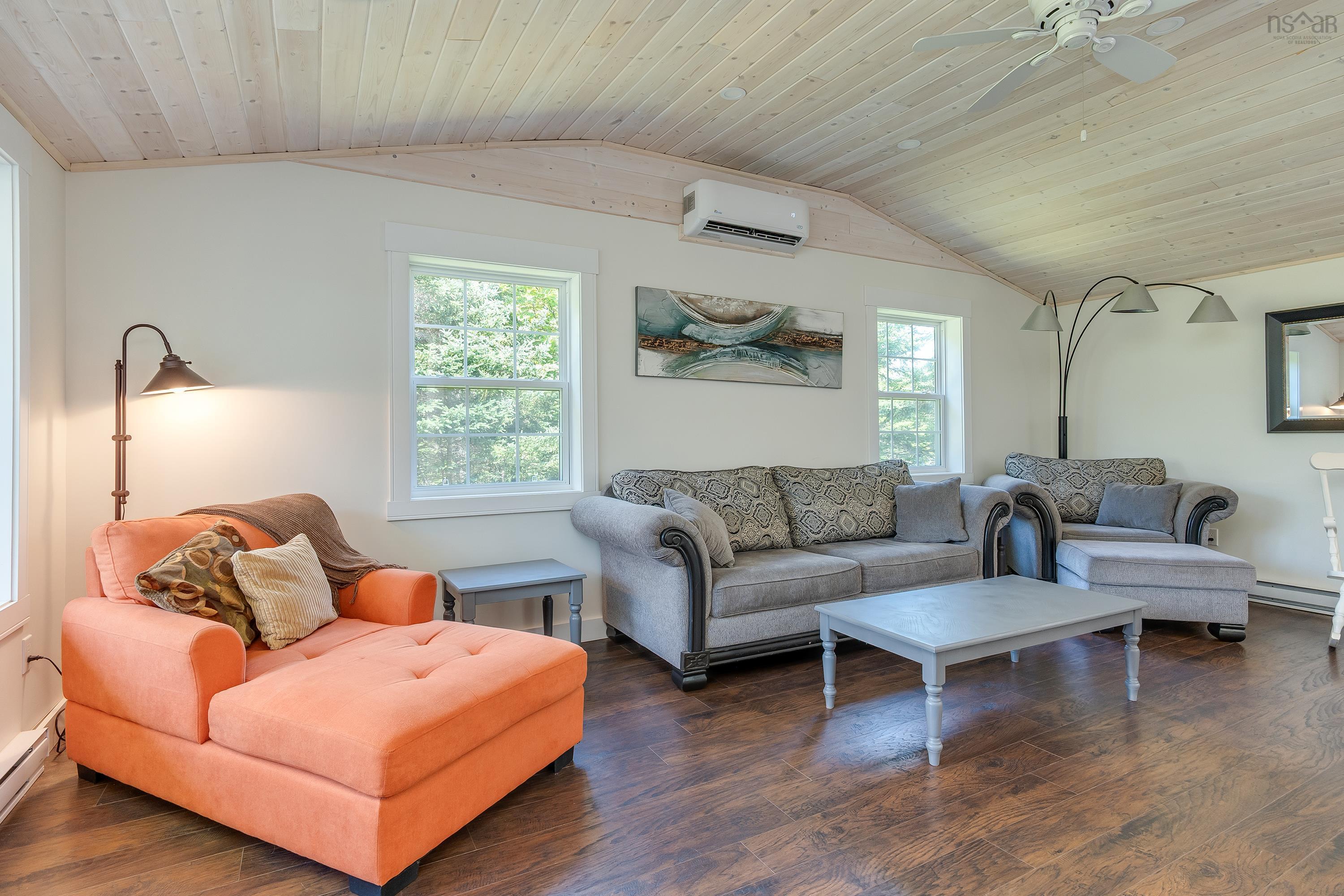 20 Howard Stevens Walk photo #3