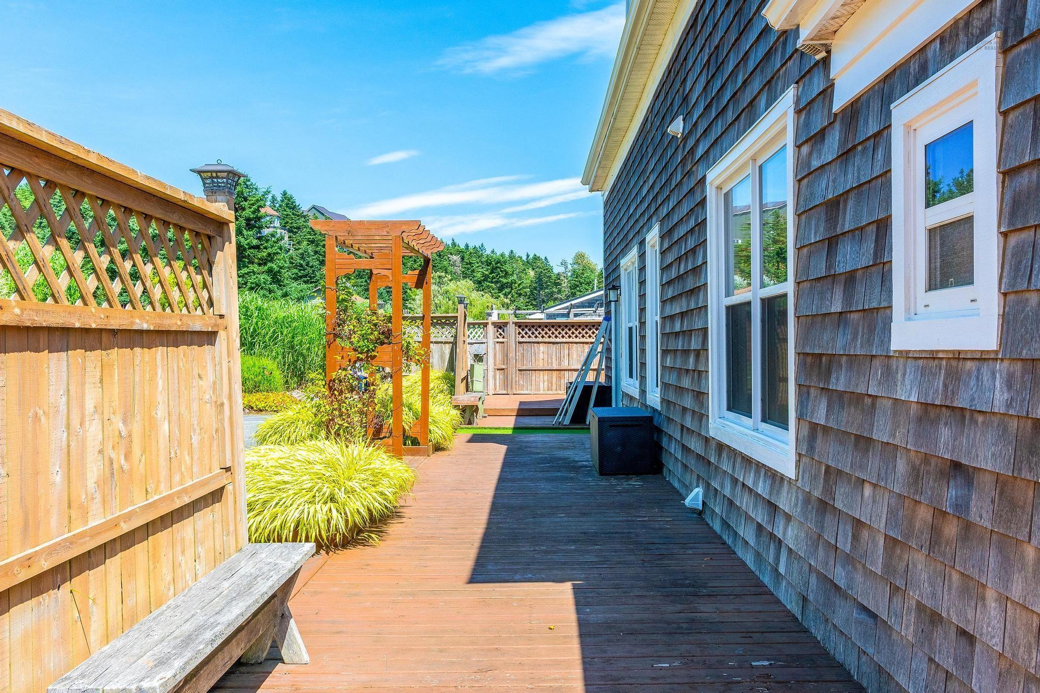 2629 Crowell Road photo #12