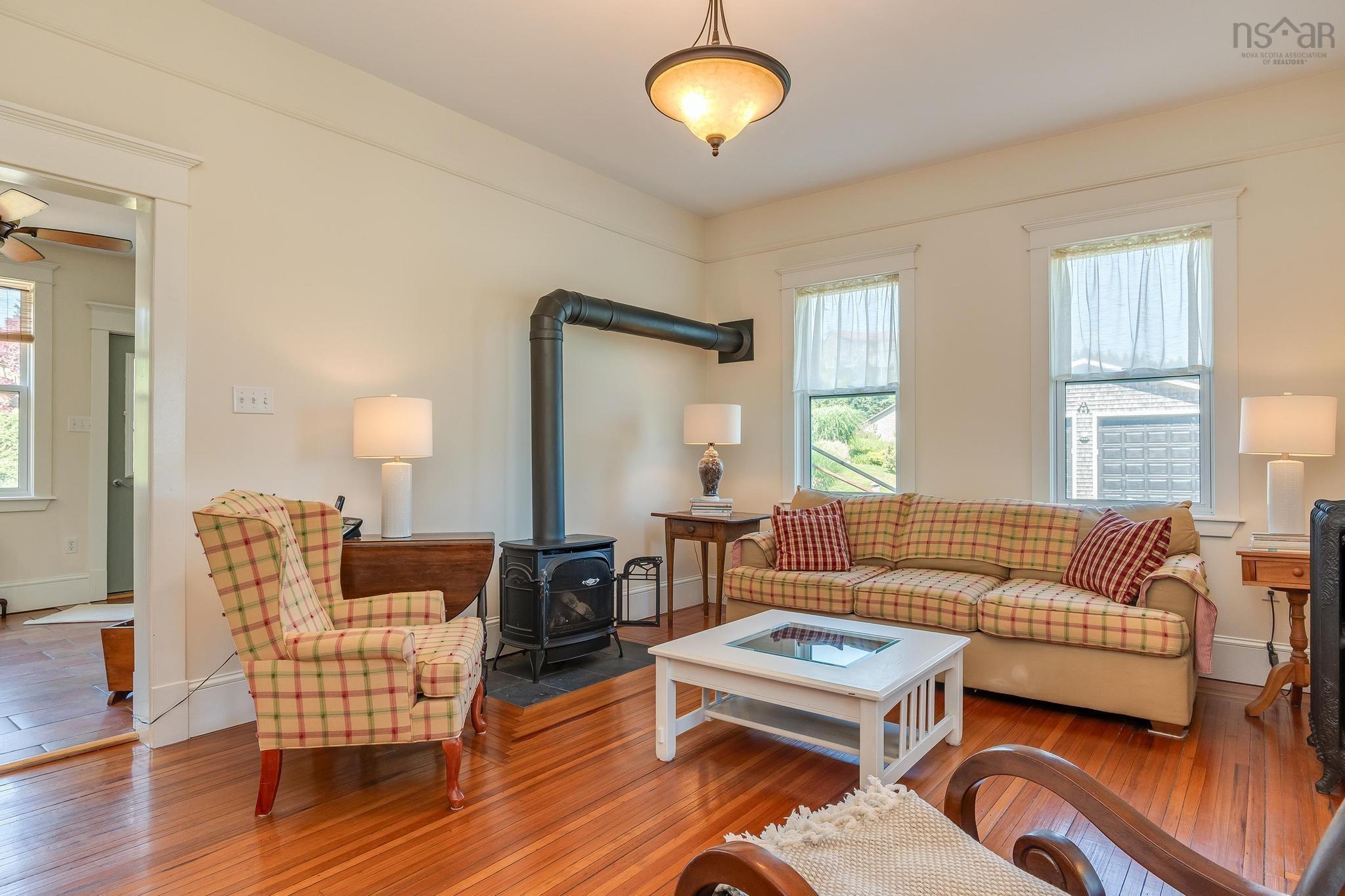 2629 Crowell Road photo #19