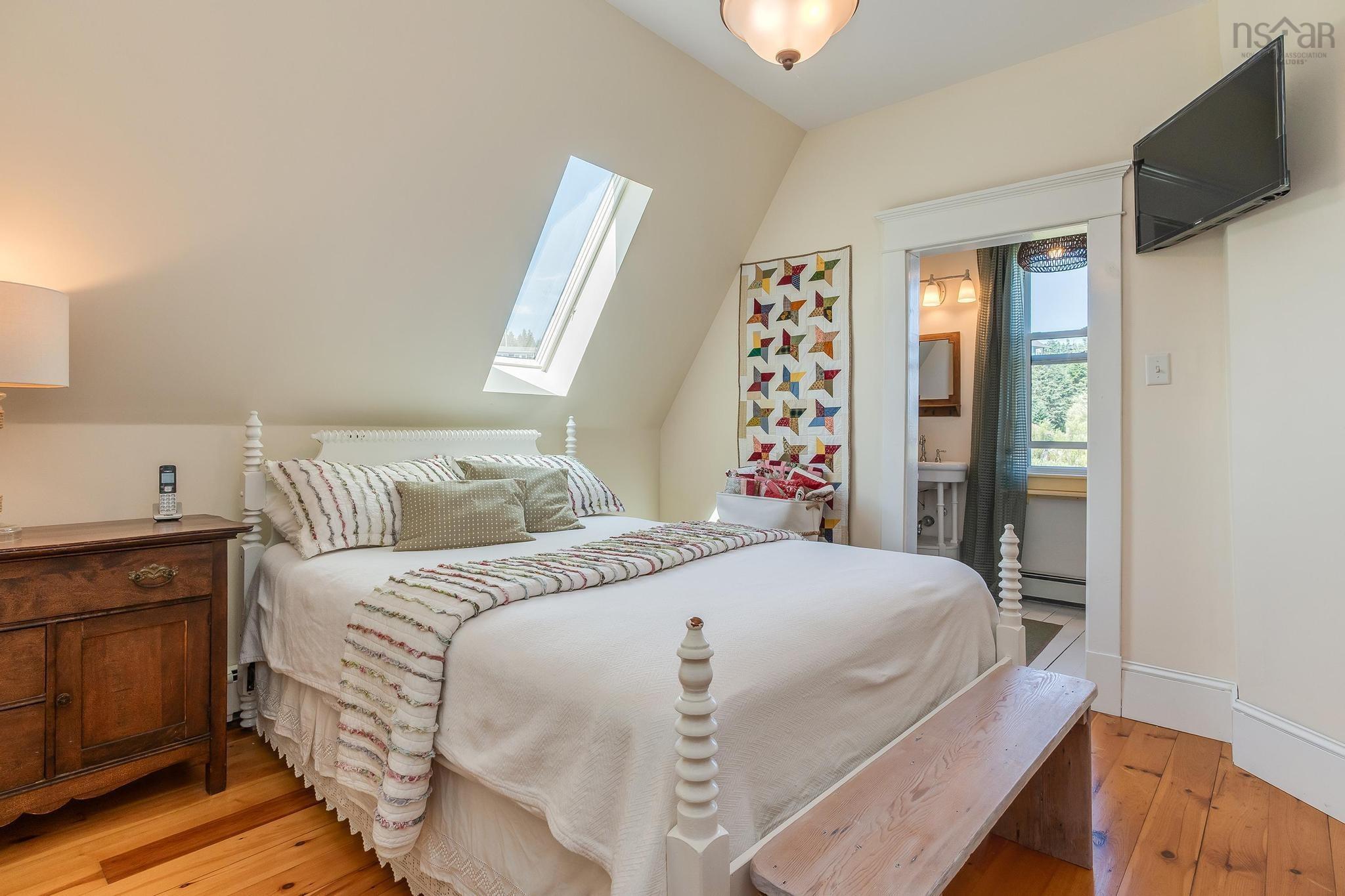 2629 Crowell Road photo #33