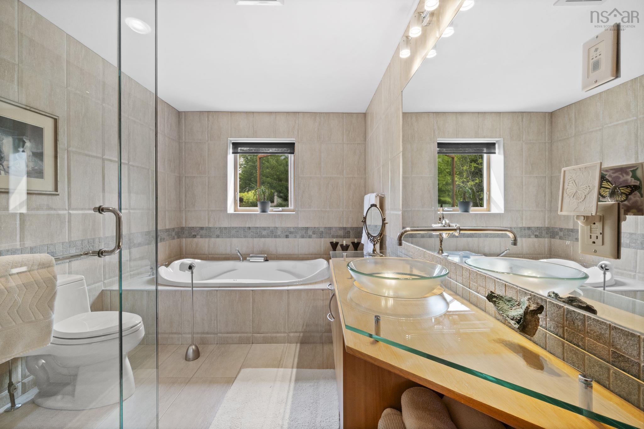 49 Fairway Grove photo #29