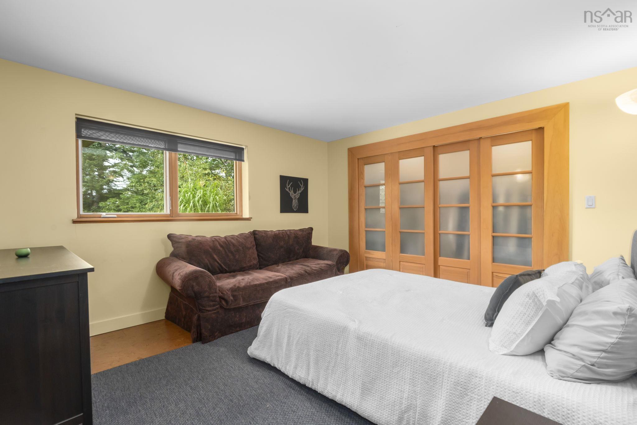 49 Fairway Grove photo #34