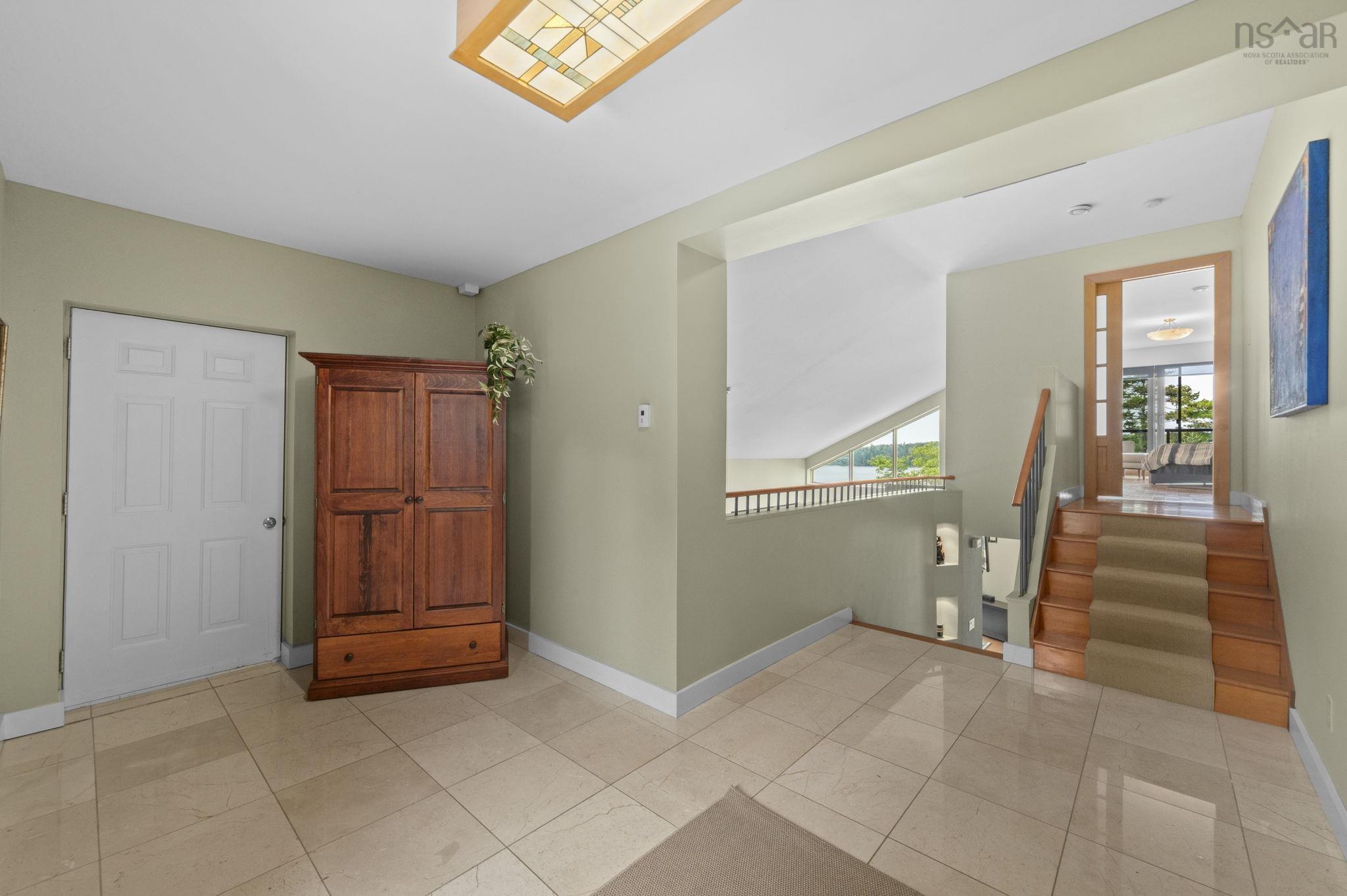 49 Fairway Grove photo #8