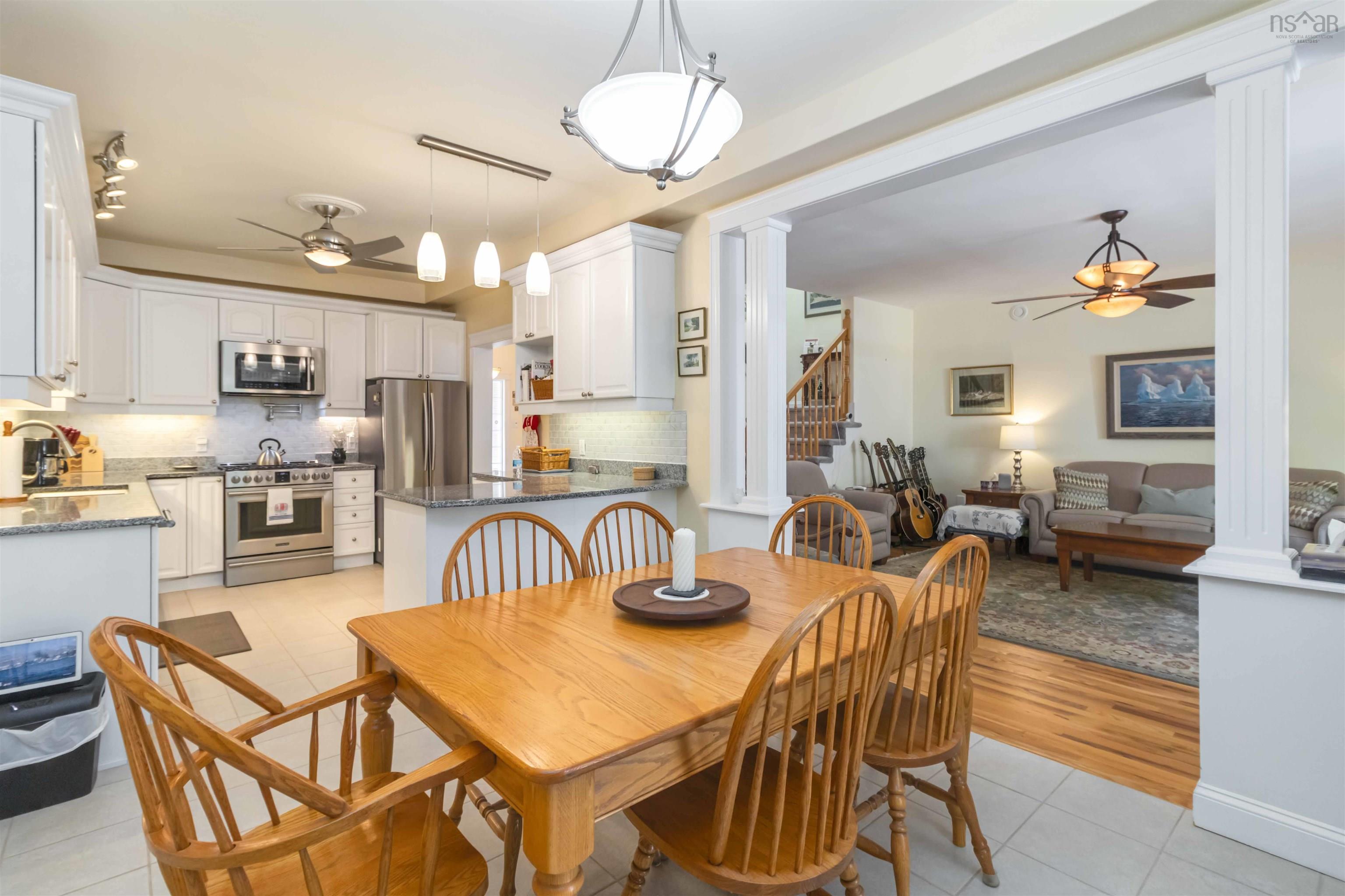 34 Greenside Lane photo #14