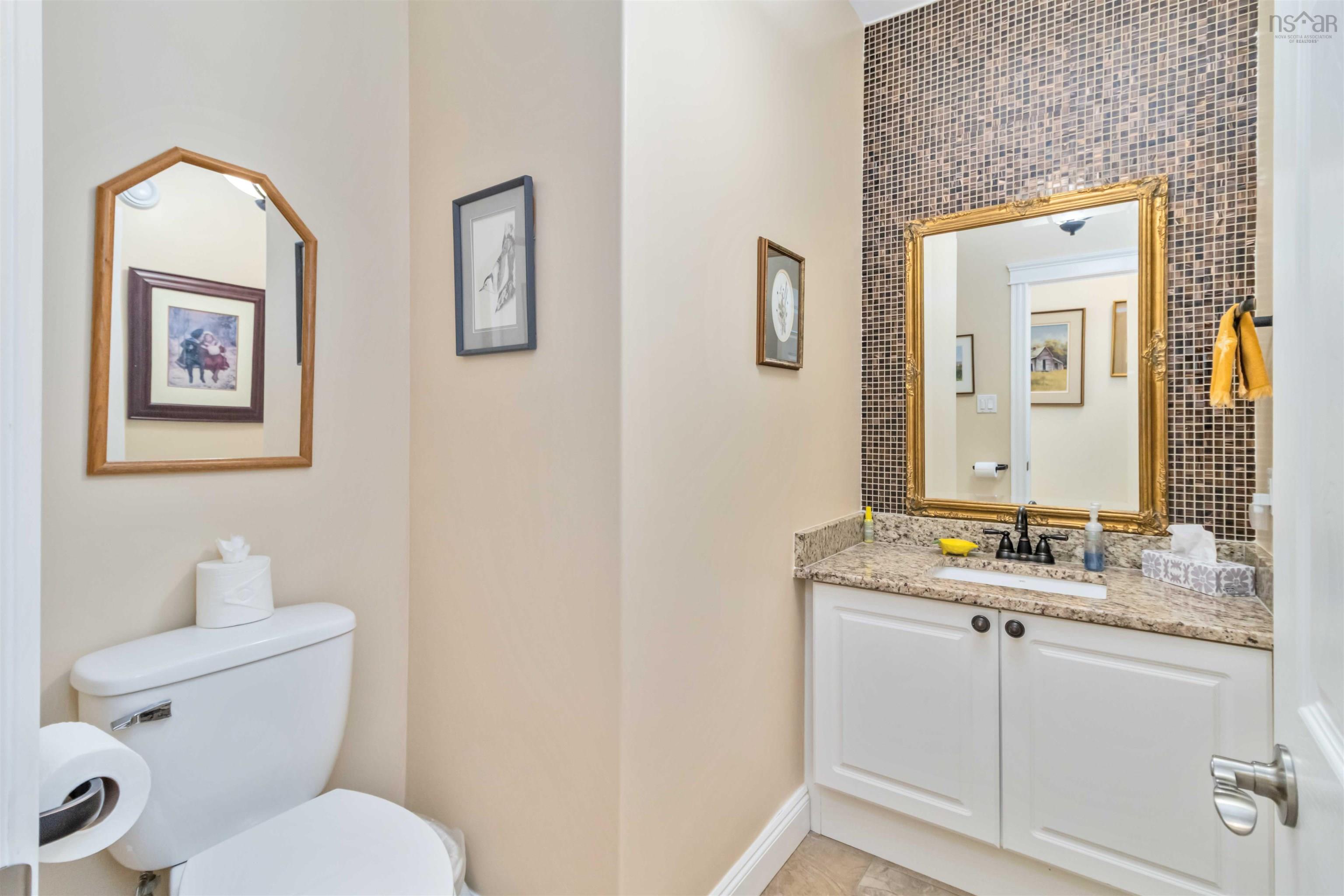 34 Greenside Lane photo #19