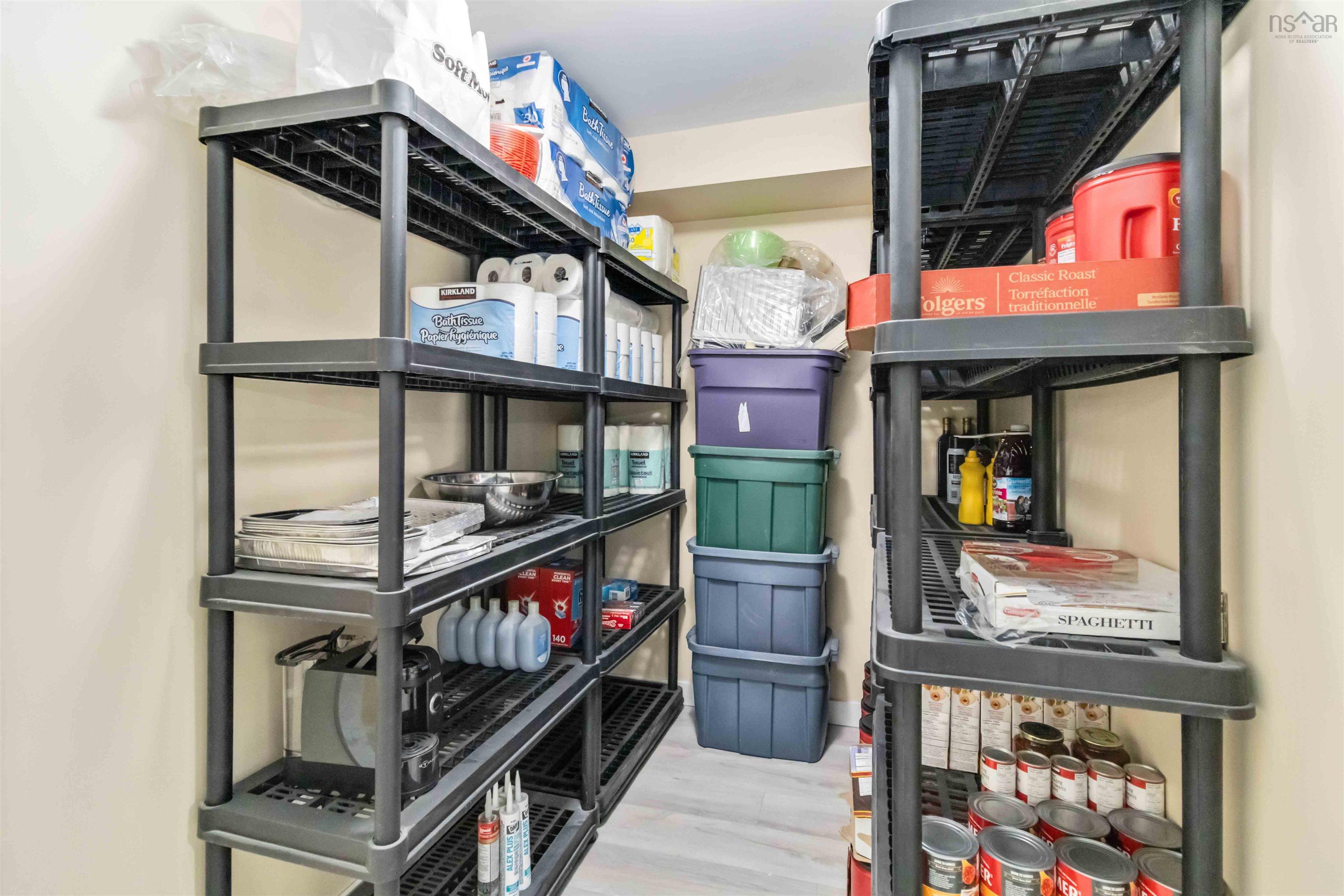 34 Greenside Lane photo #40