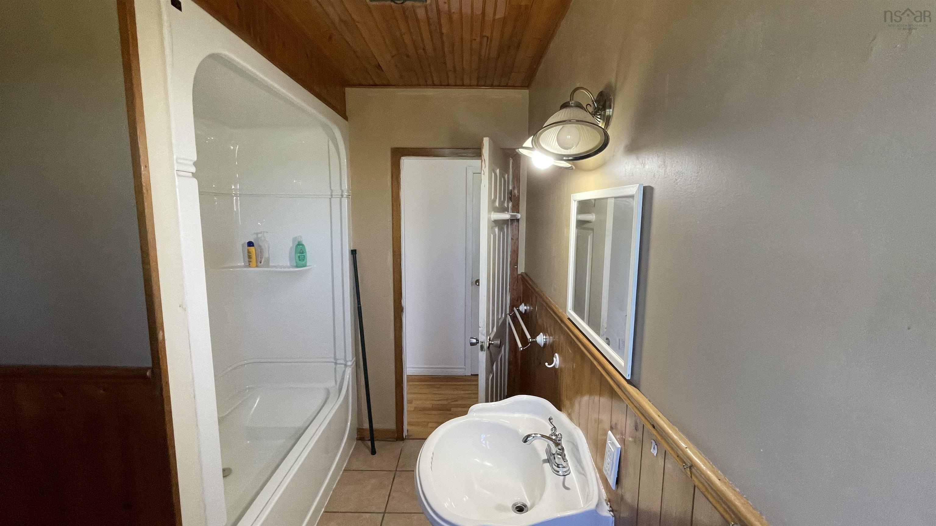 1680 West Jeddore Road photo #17